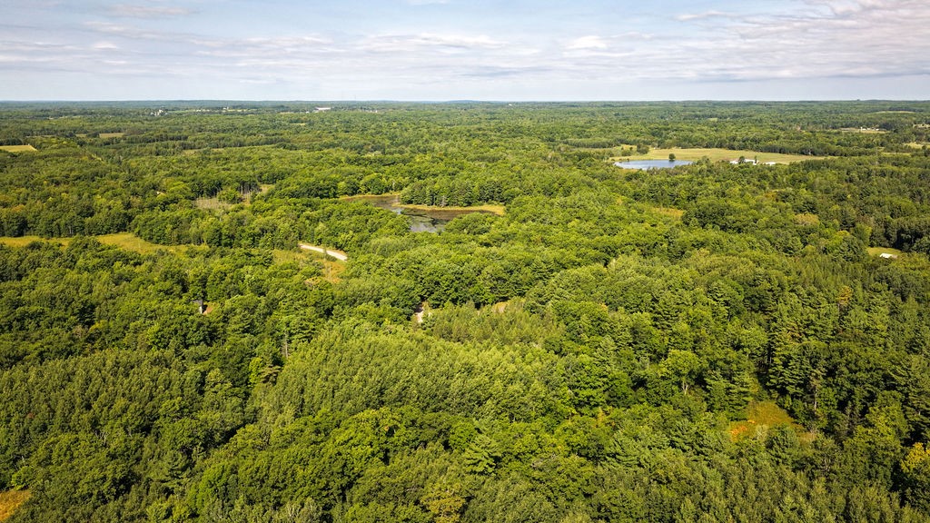 00 10 1/2-28 1/2 Property Photo 47