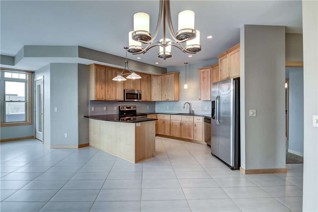 401 Pinnacle Way 210 Property Photo 11