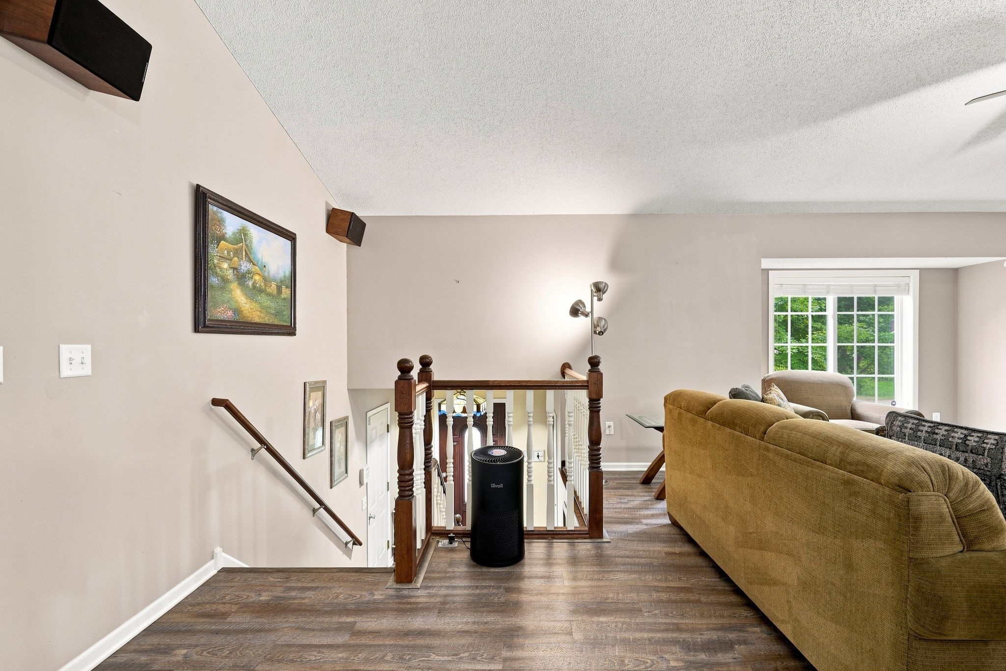 815 Colby Property Photo 4