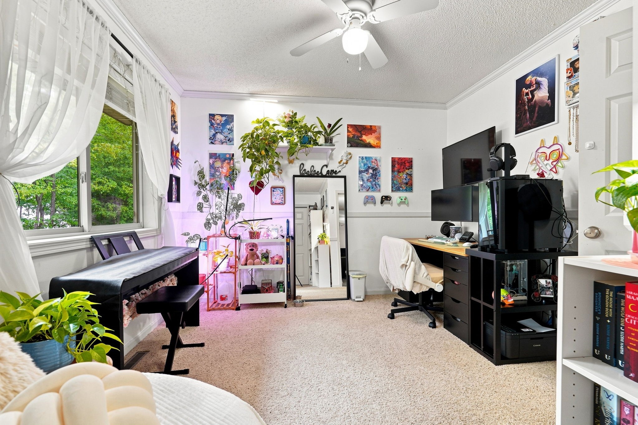 815 Colby Property Photo 10