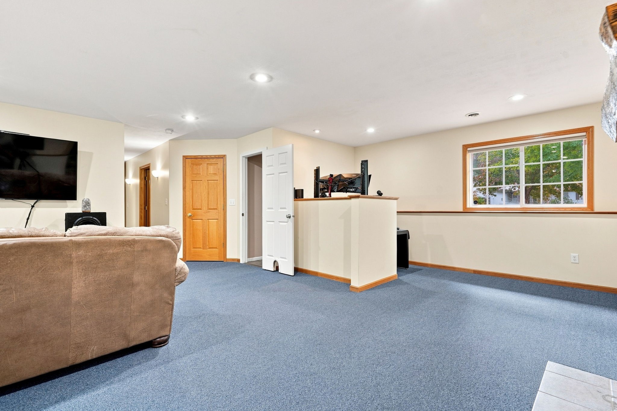 815 Colby Property Photo 15