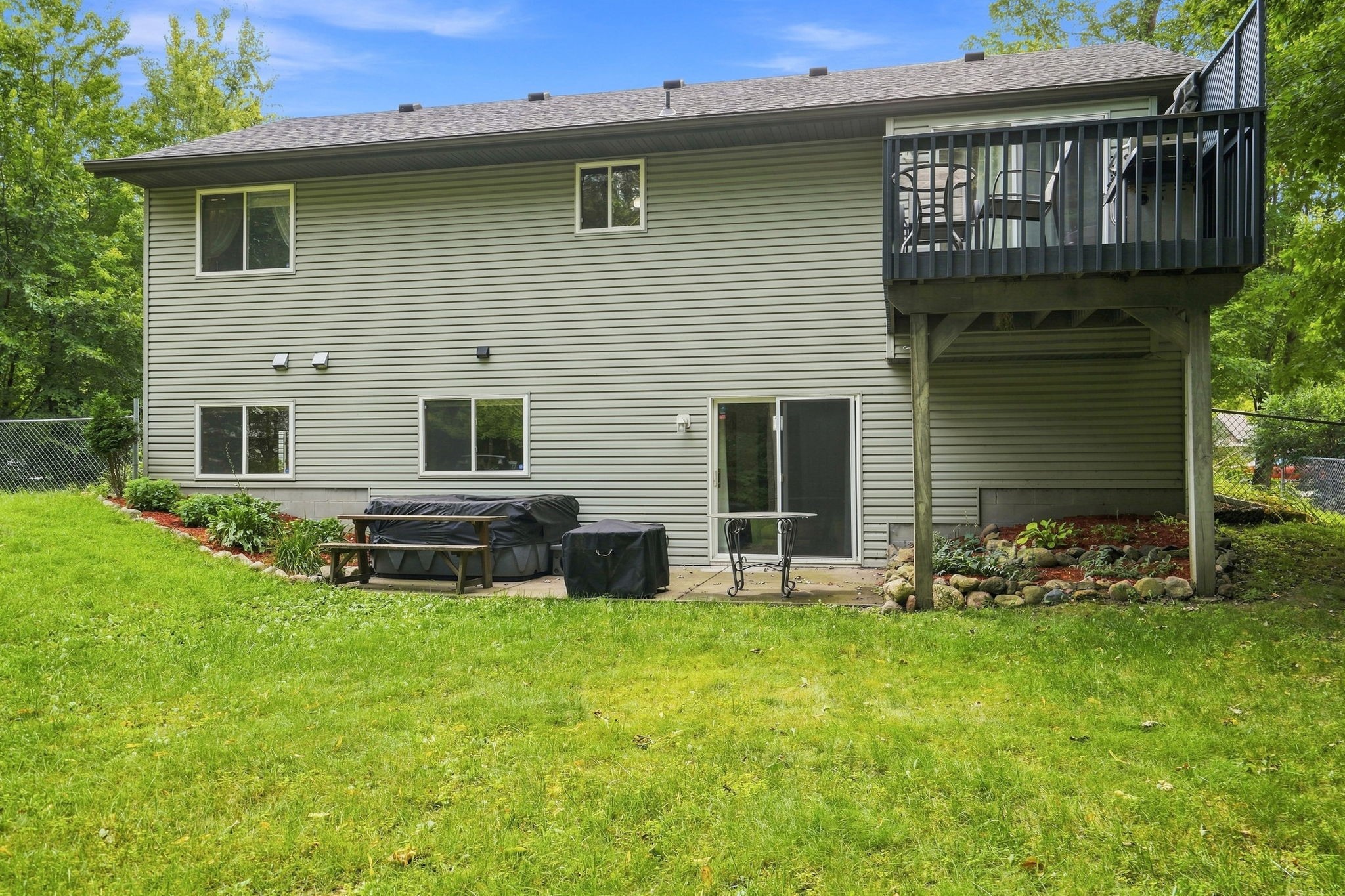 815 Colby Property Photo 30