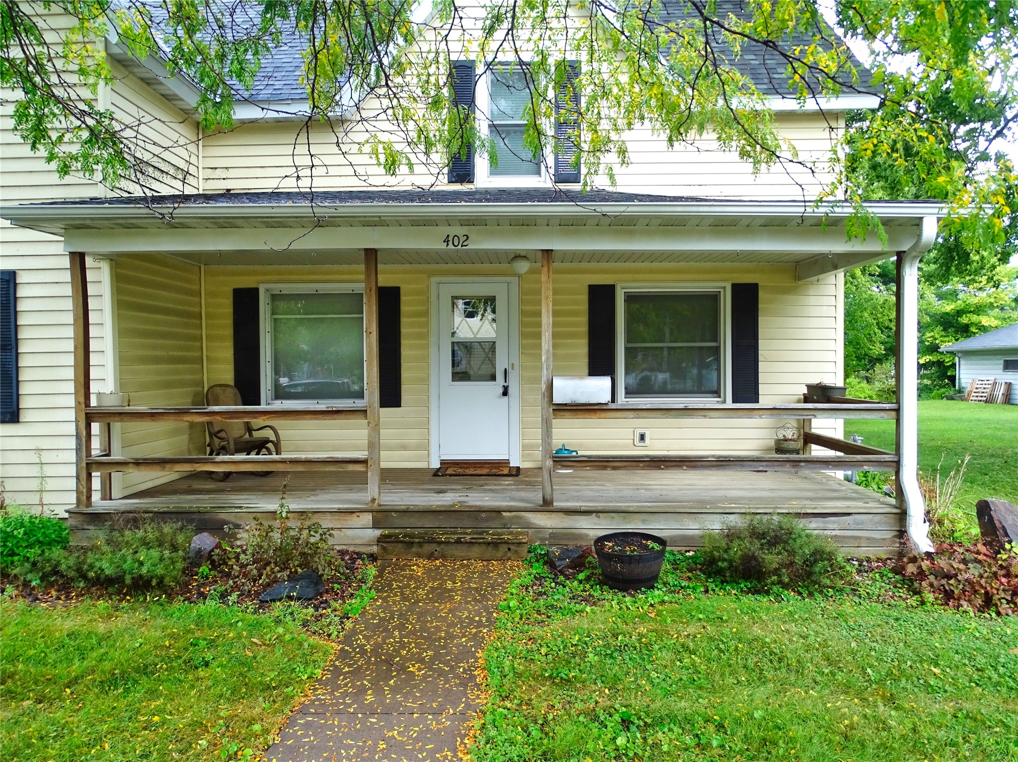 402 E Prospect Street Property Photo 2