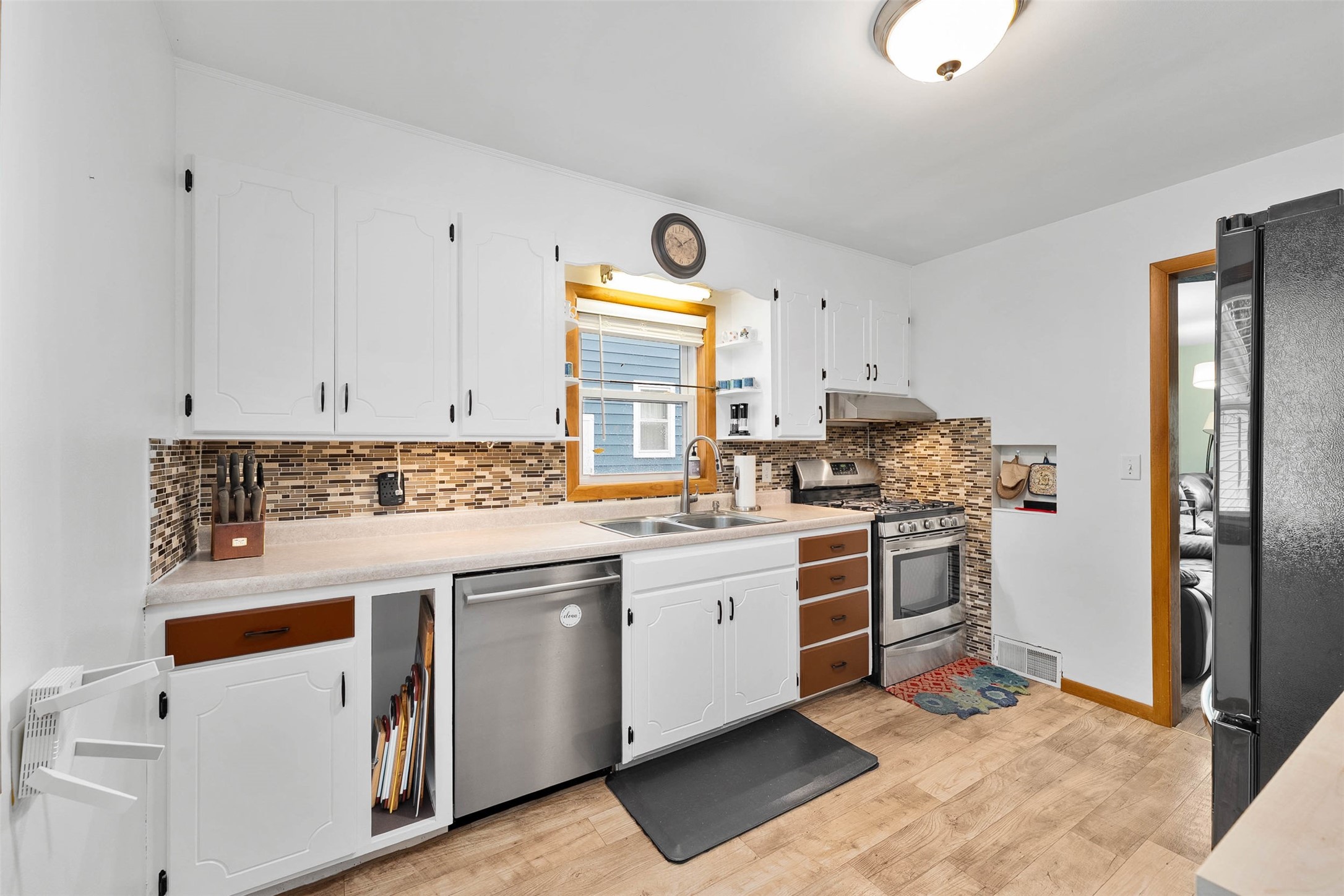 542 Wagner Avenue Property Photo 4