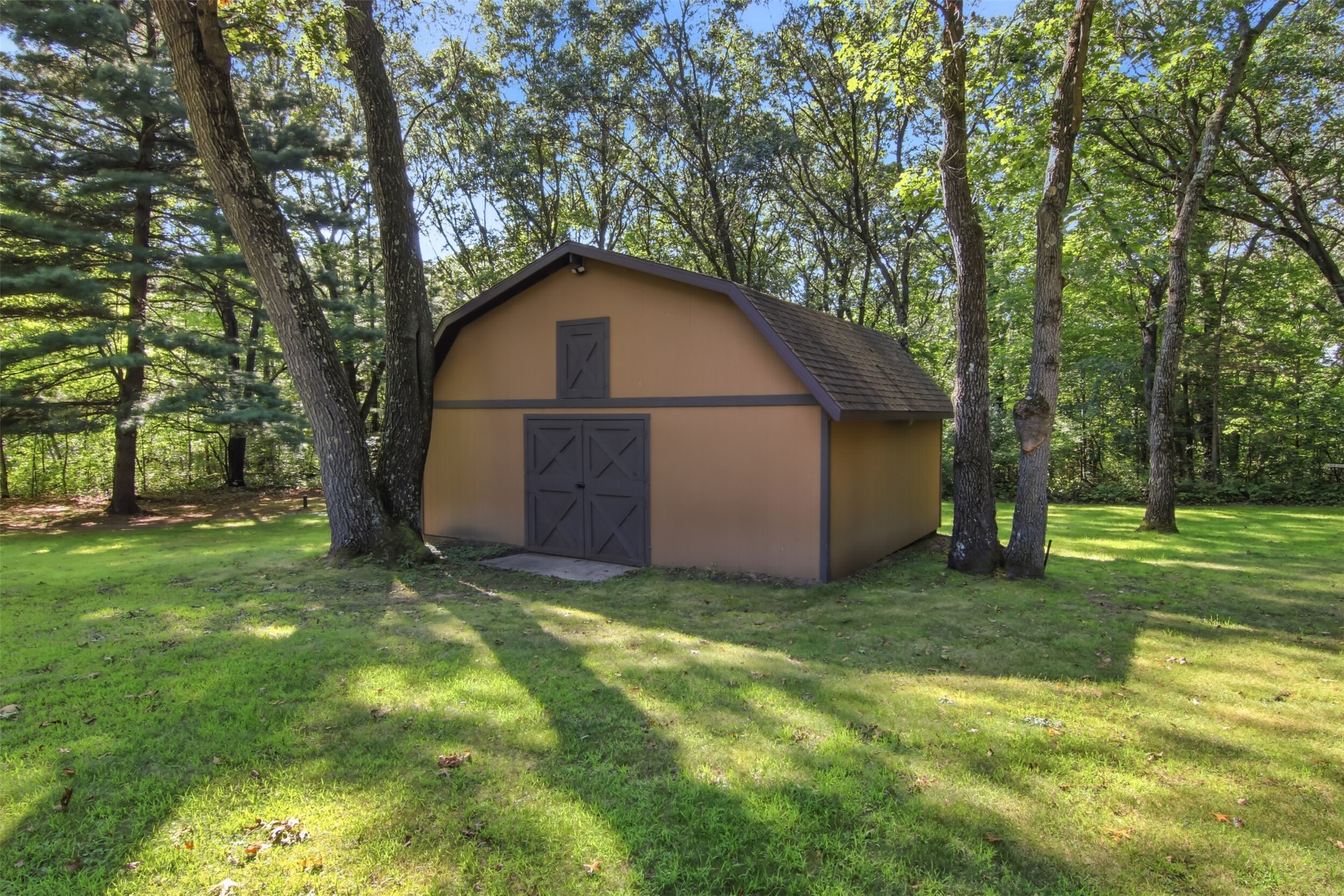 W2610 Rim Rock Road Property Photo 16