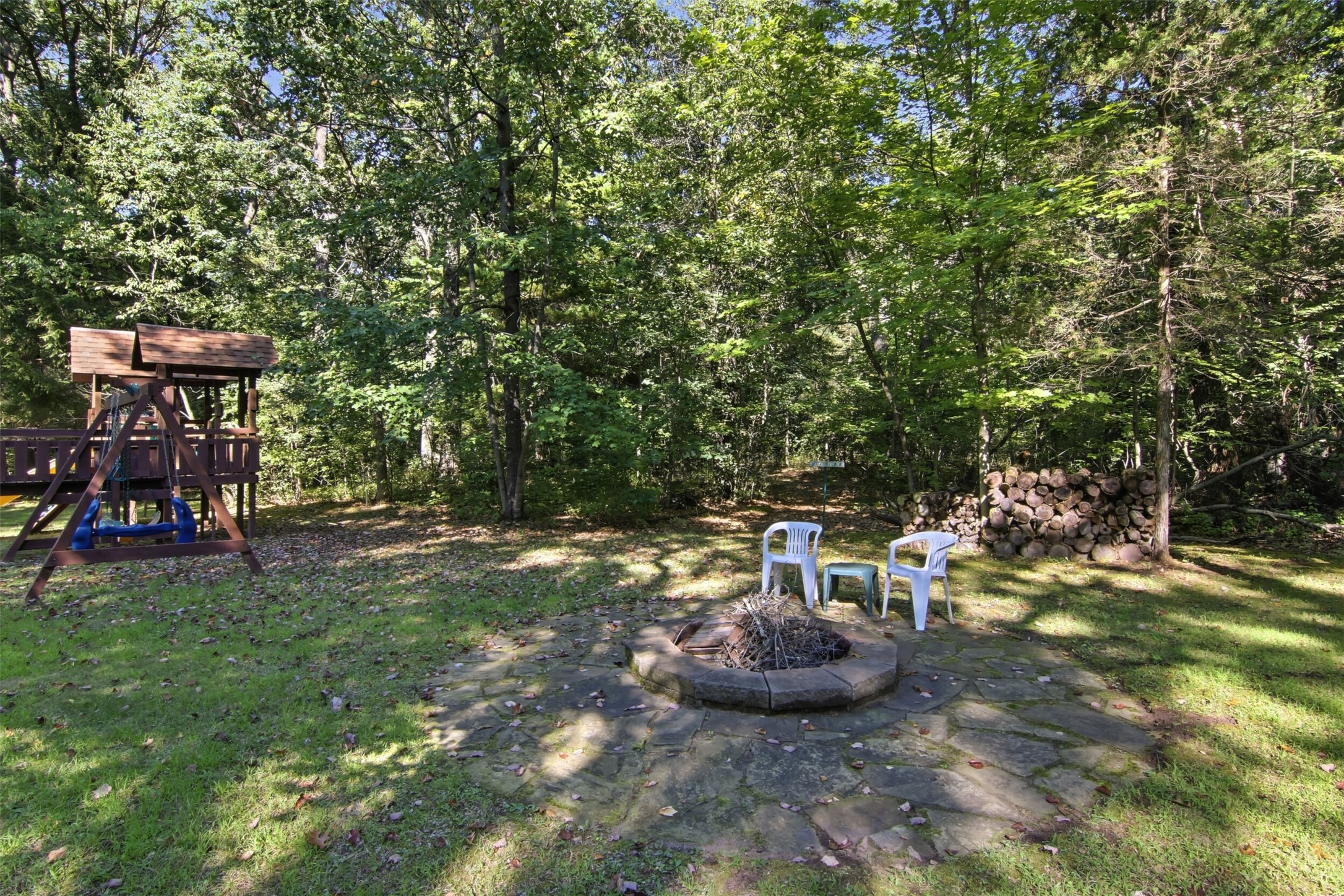 W2610 Rim Rock Road Property Photo 18