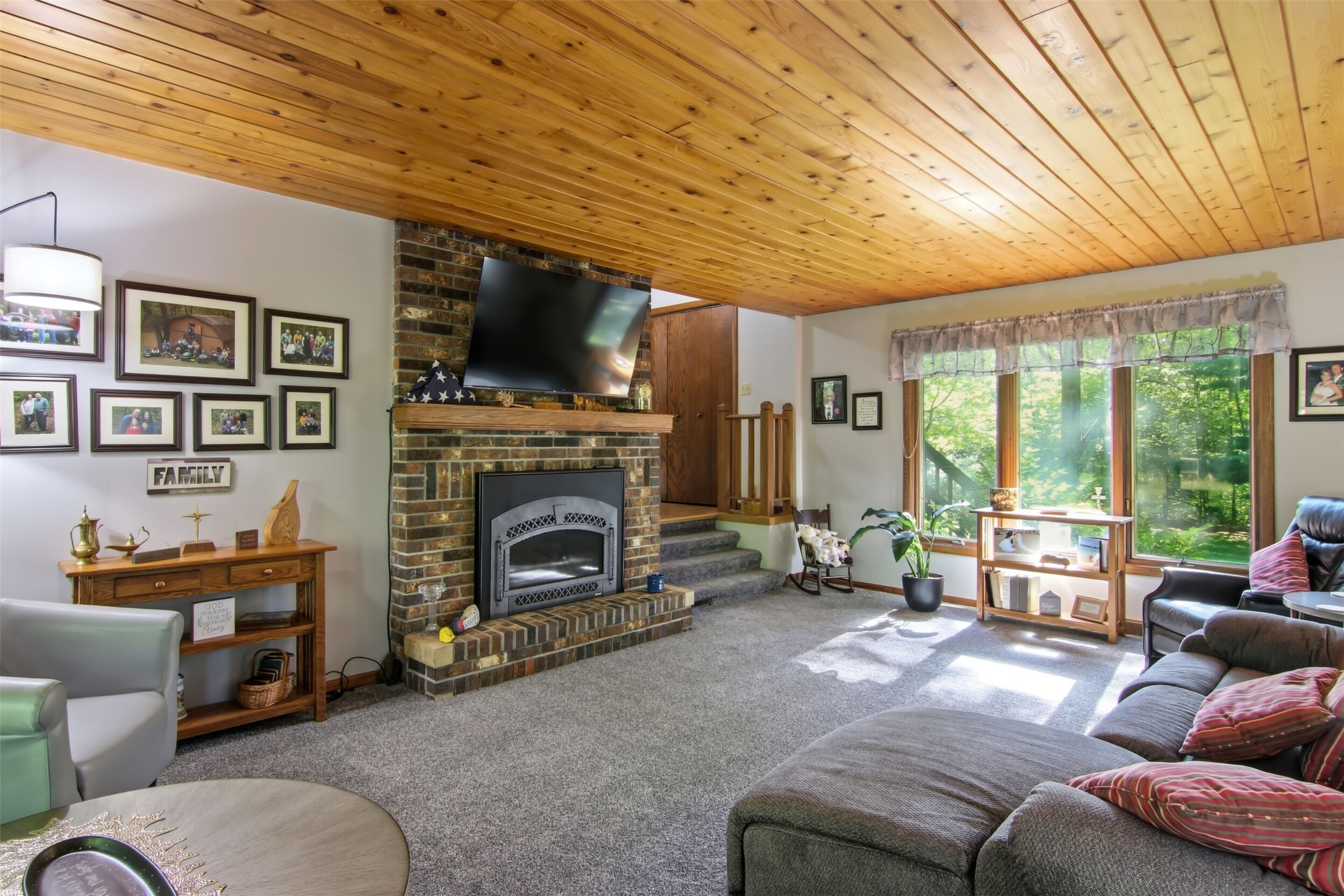 W2610 Rim Rock Road Property Photo 23