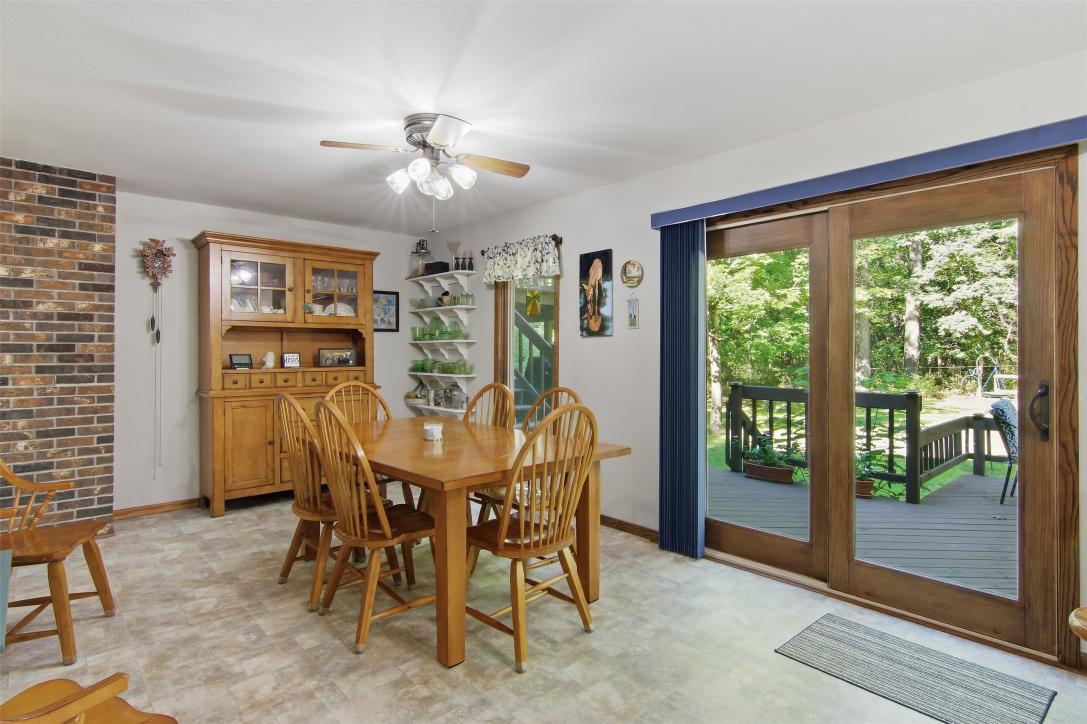 W2610 Rim Rock Road Property Photo 30