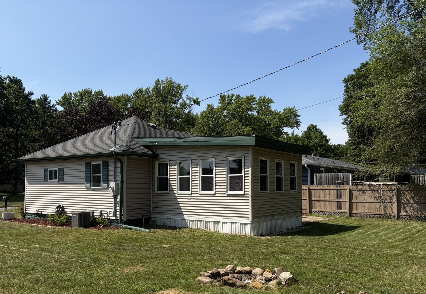1307 Barron Street Property Photo 2