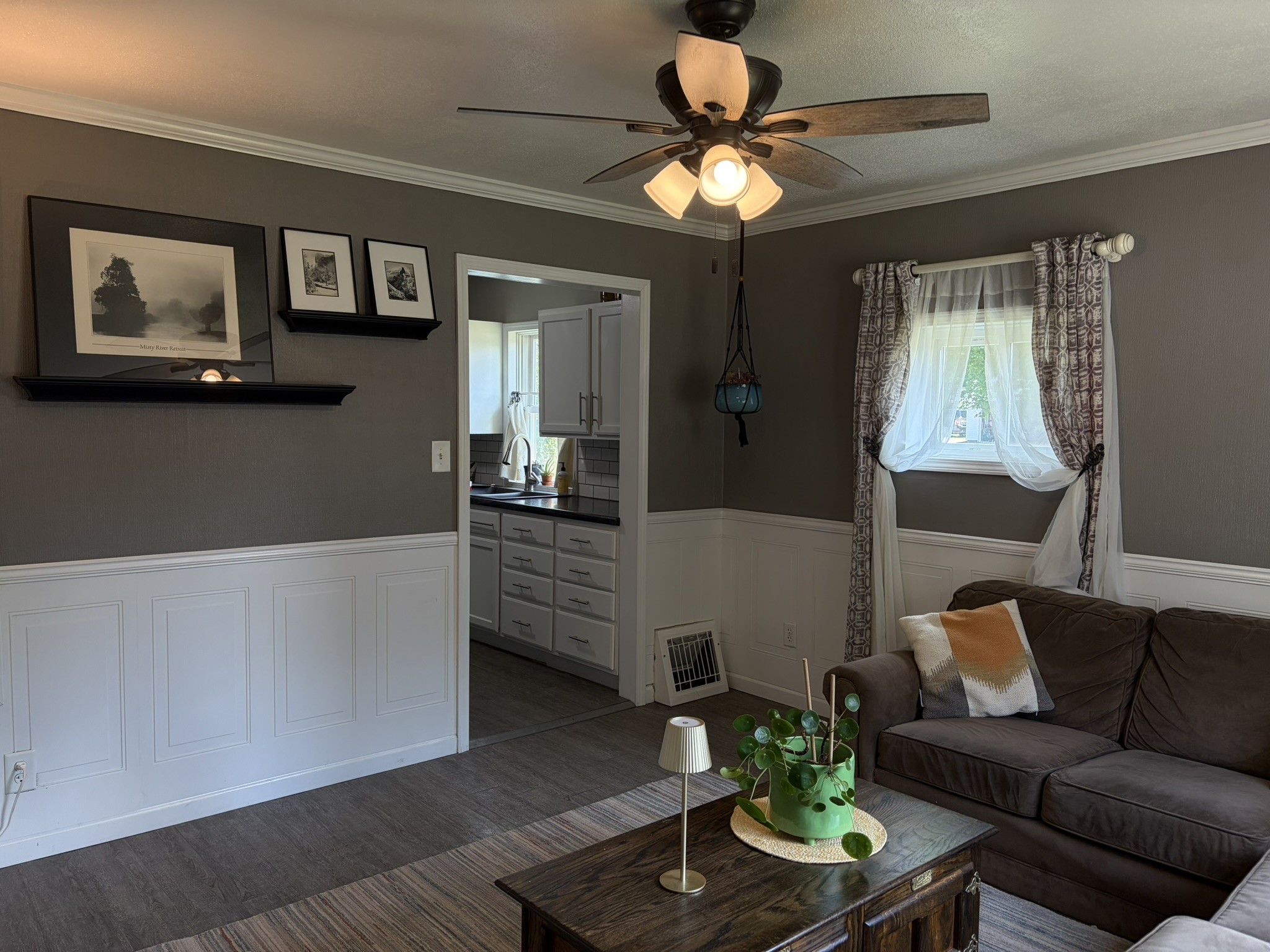 1307 Barron Street Property Photo 7
