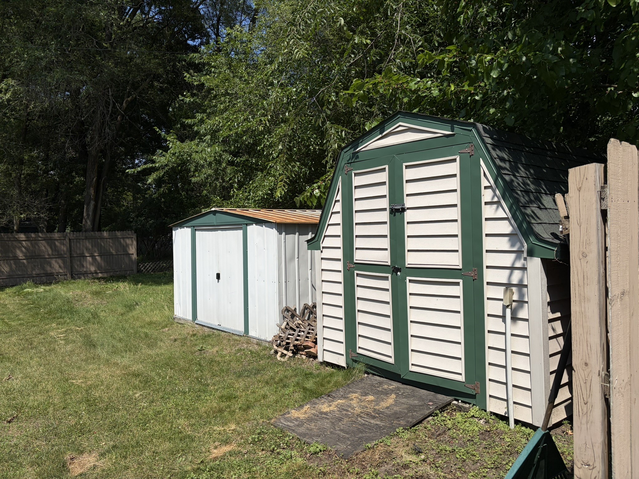 1307 Barron Street Property Photo 17