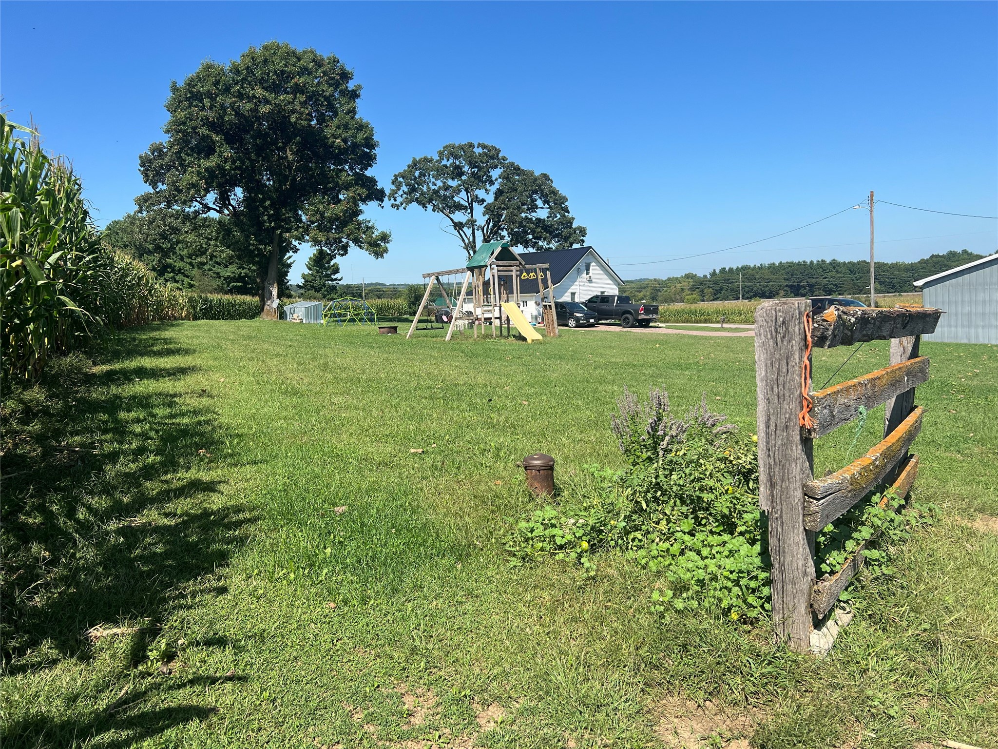 14207 Holmes Road Property Photo 2