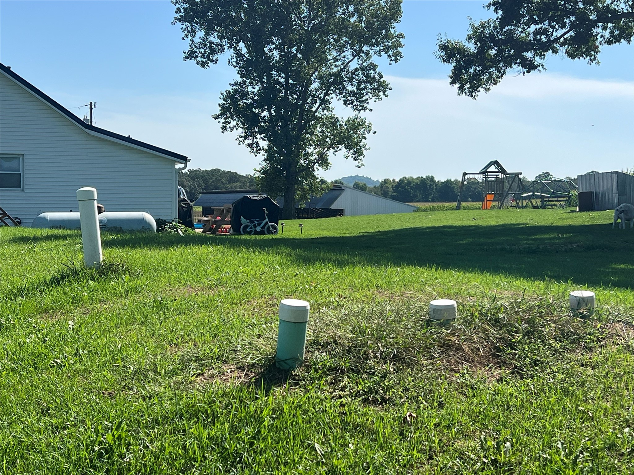 14207 Holmes Road Property Photo 14