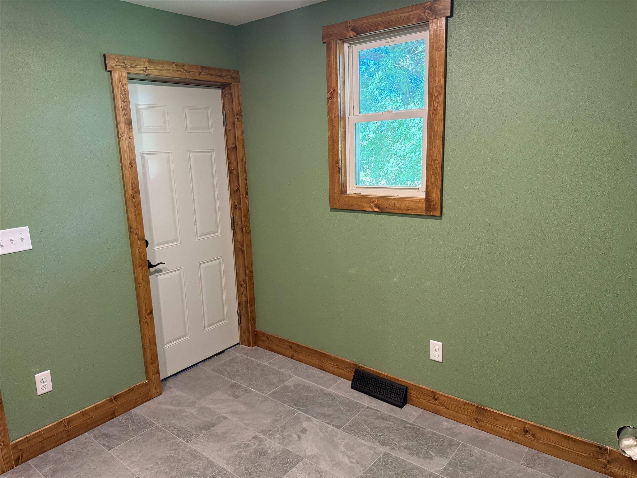 W28324 Rainey Valley Road Property Photo 24