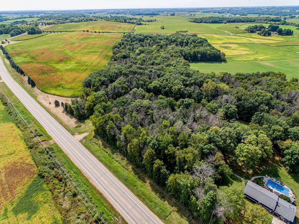 W5801 Us Highway 10 Property Photo 3