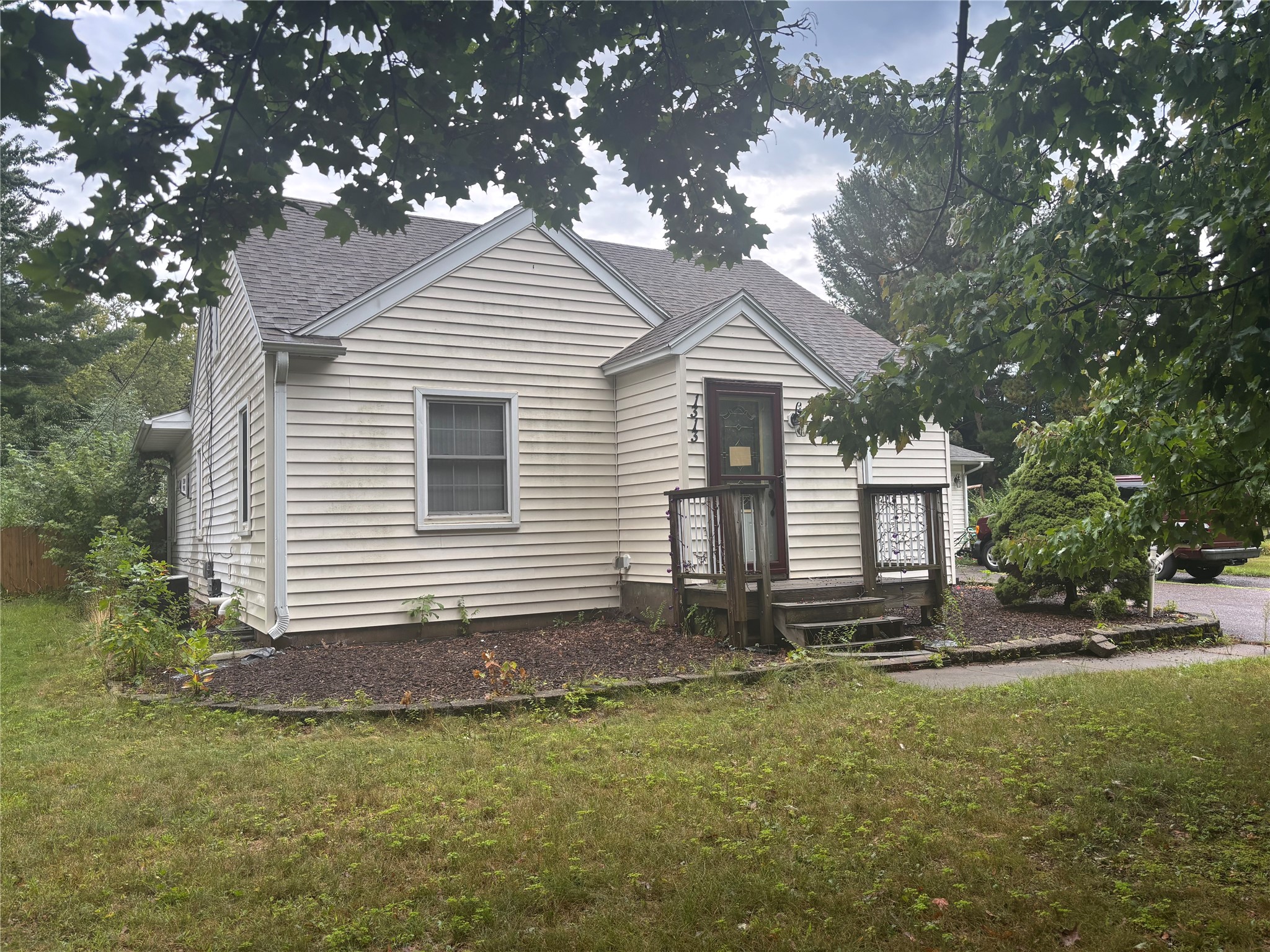 1313 Matthews Road Property Photo 1
