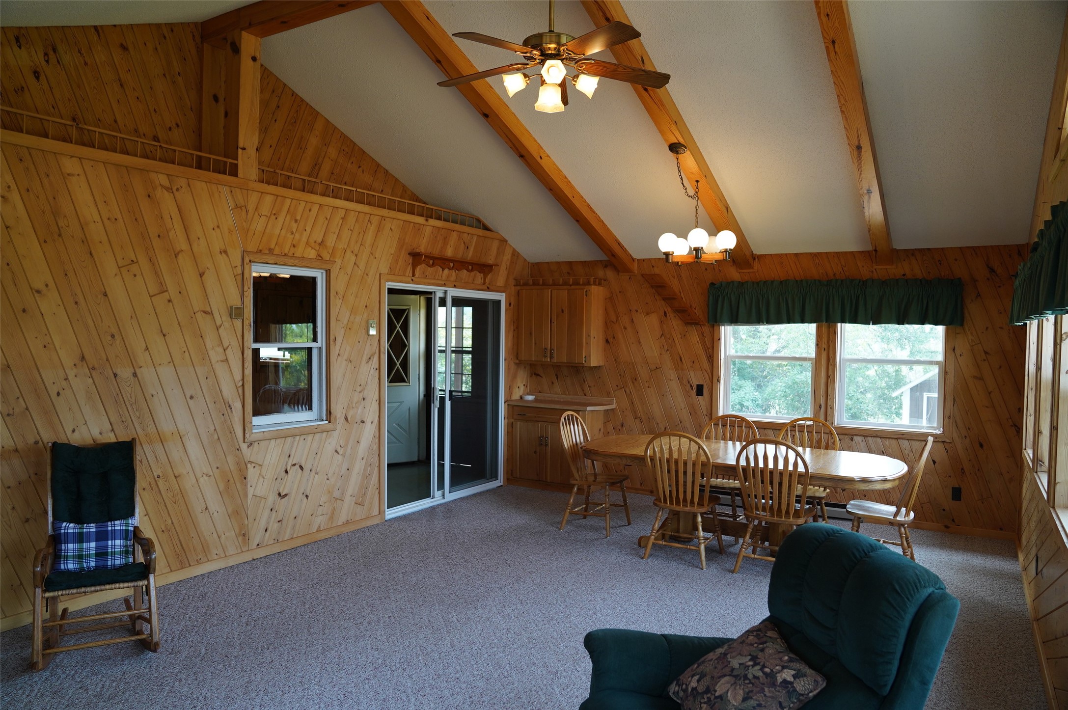 1847 Dubois Road Property Photo 9