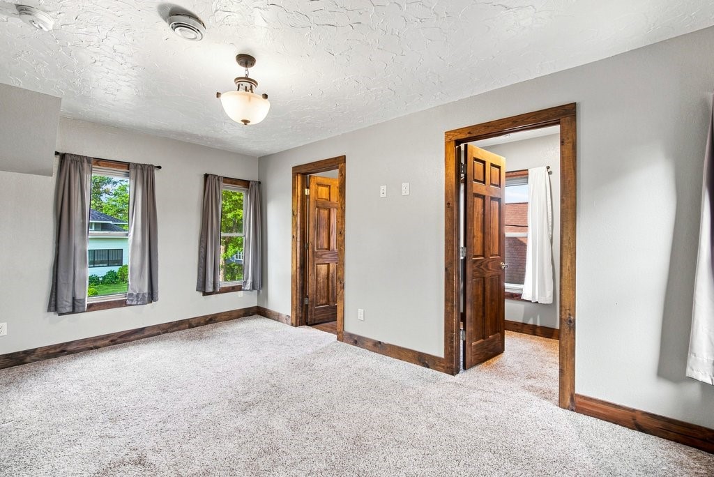 23913 Adams Street Property Photo 18
