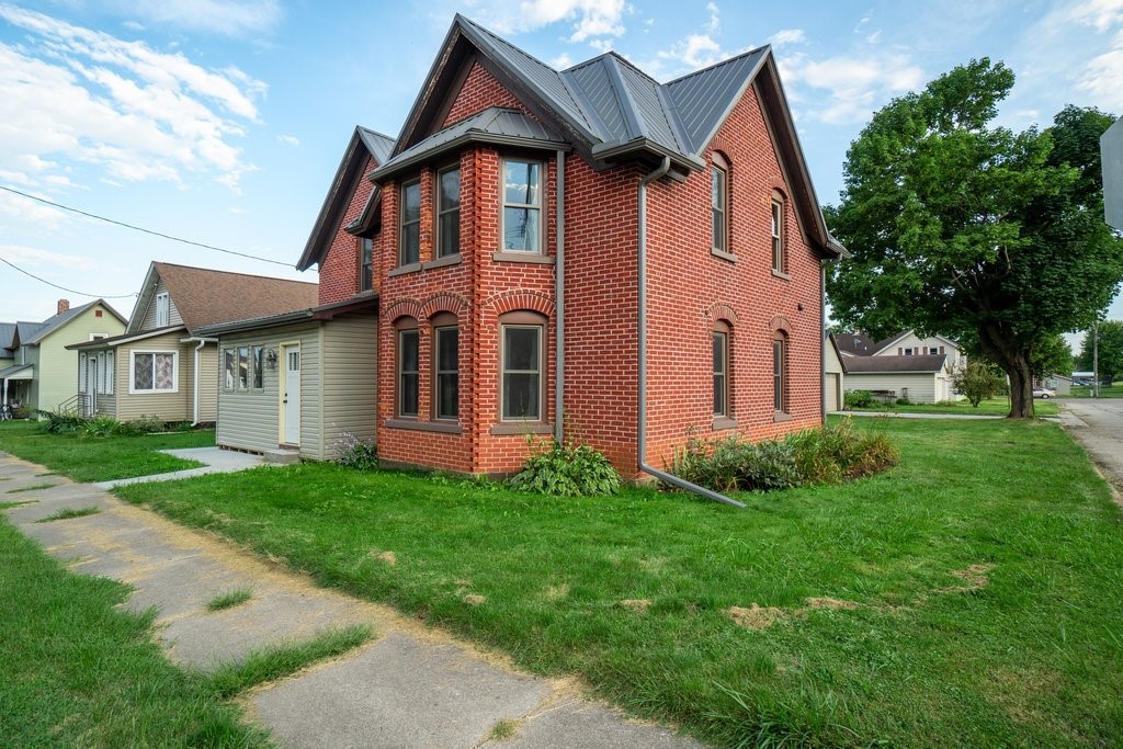 23913 Adams Street Property Photo 29
