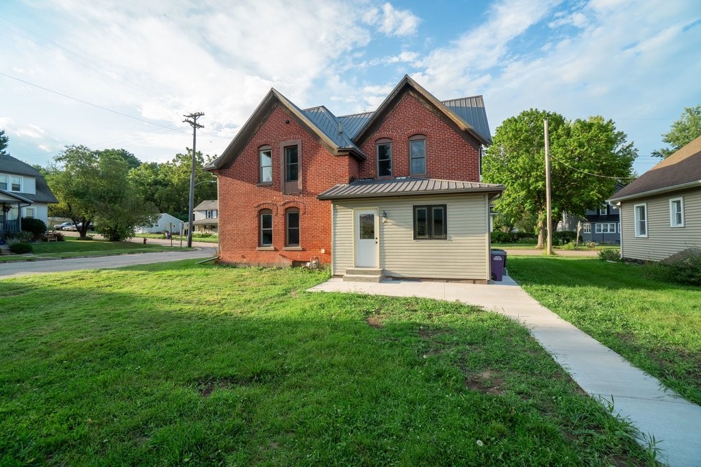23913 Adams Street Property Photo 33