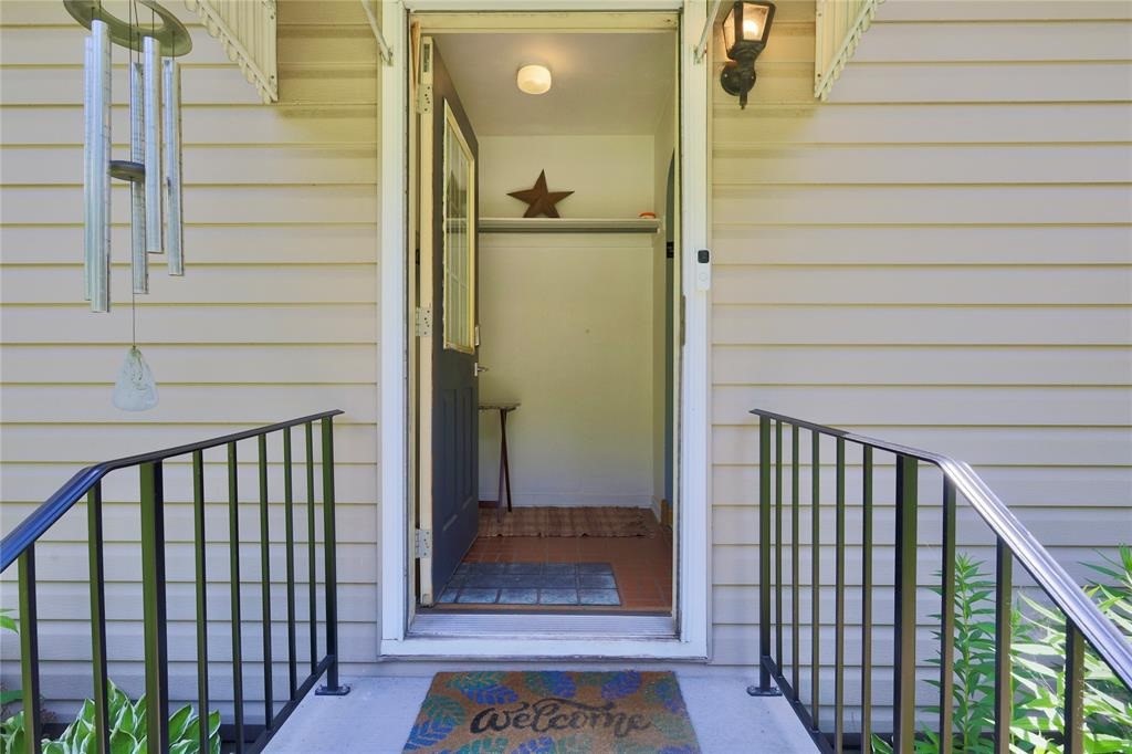 3719 Rudolph Road Property Photo 5
