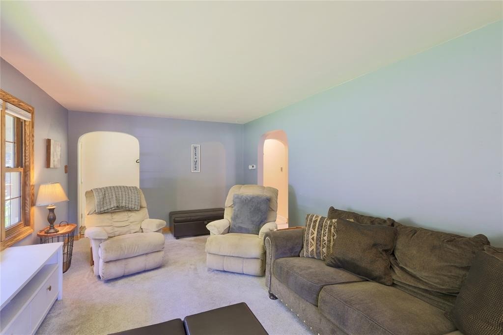 3719 Rudolph Road Property Photo 8
