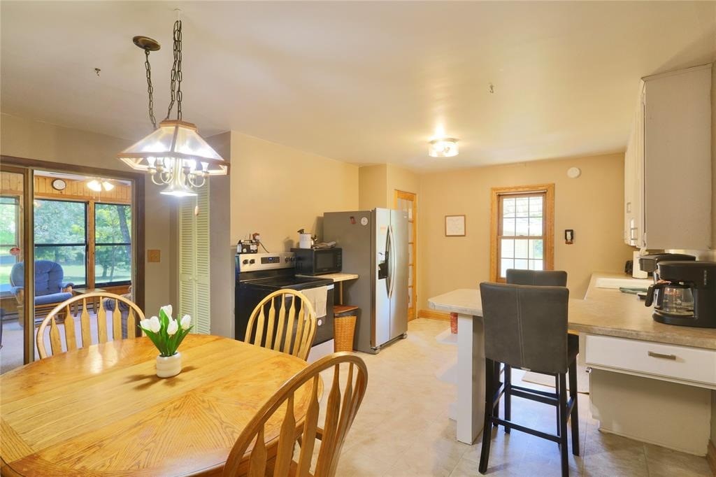 3719 Rudolph Road Property Photo 10