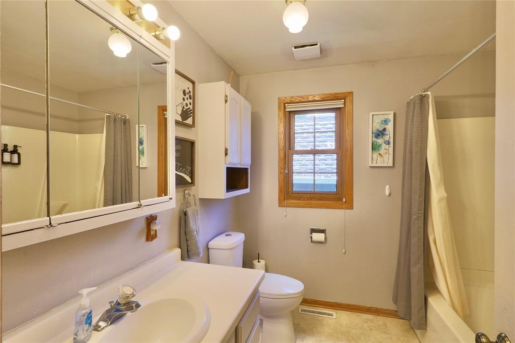 3719 Rudolph Road Property Photo 13