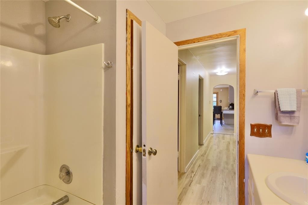 3719 Rudolph Road Property Photo 14