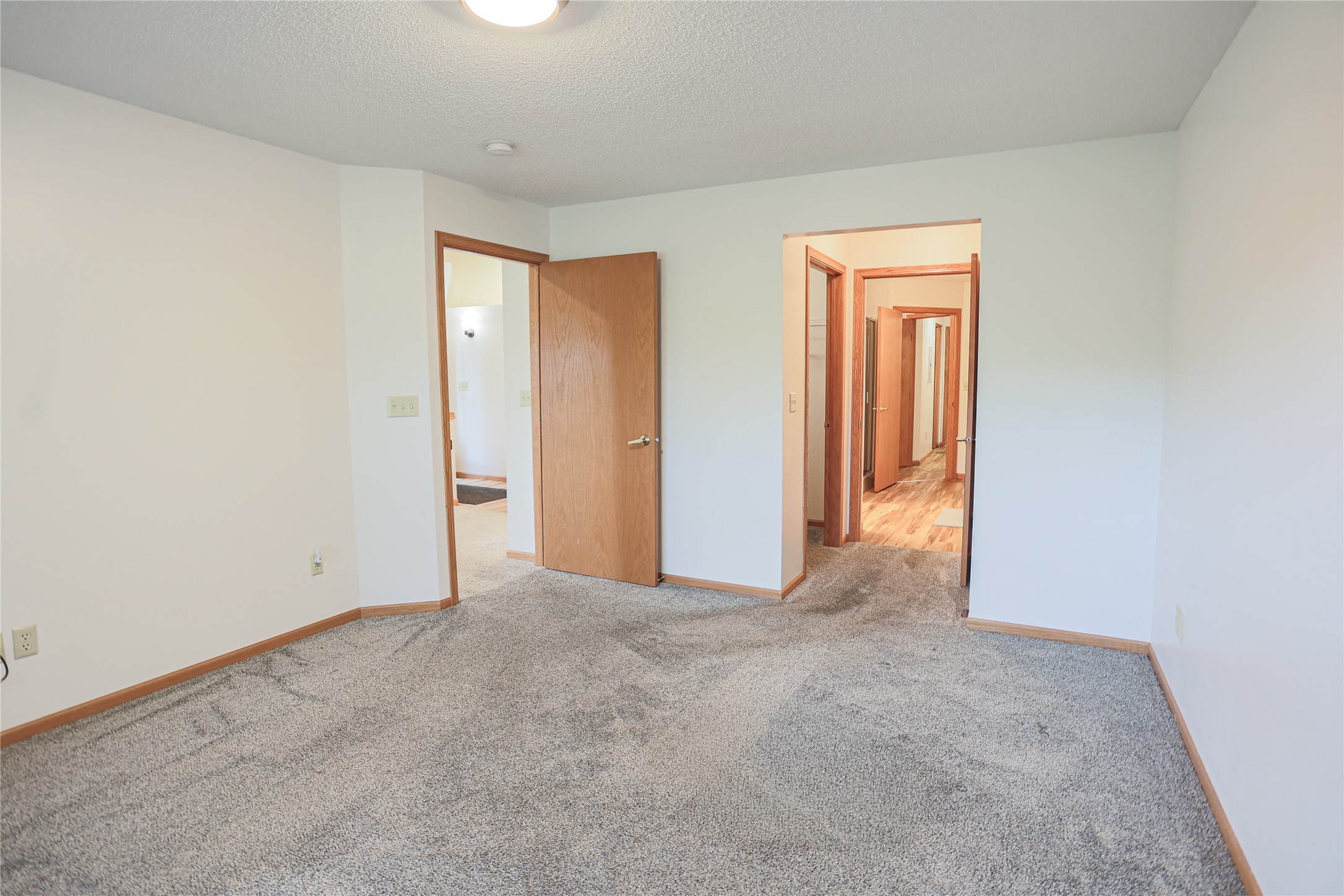 700 Leroy Lane 12 Property Photo 22