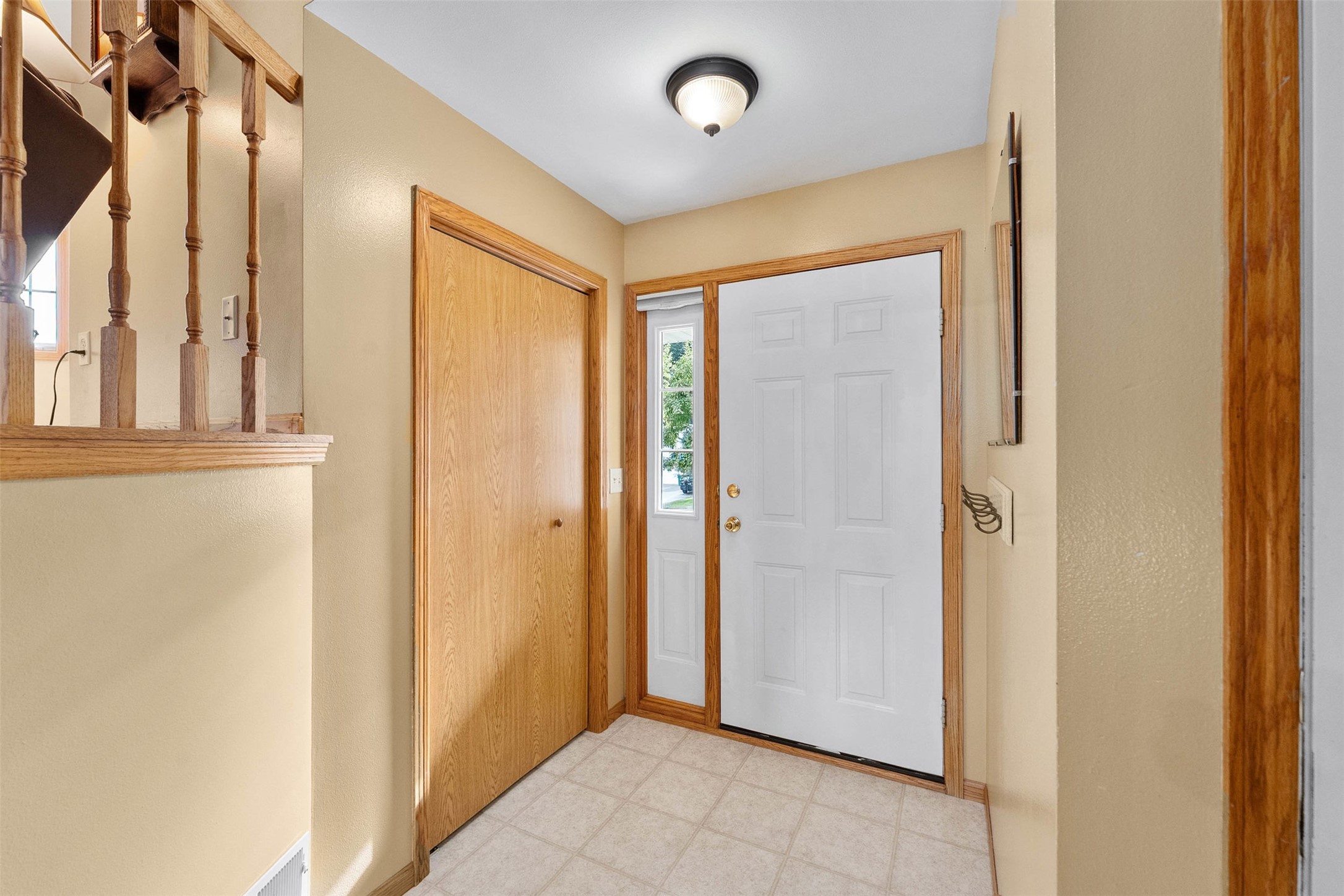 221 La Mans Lane Property Photo 6