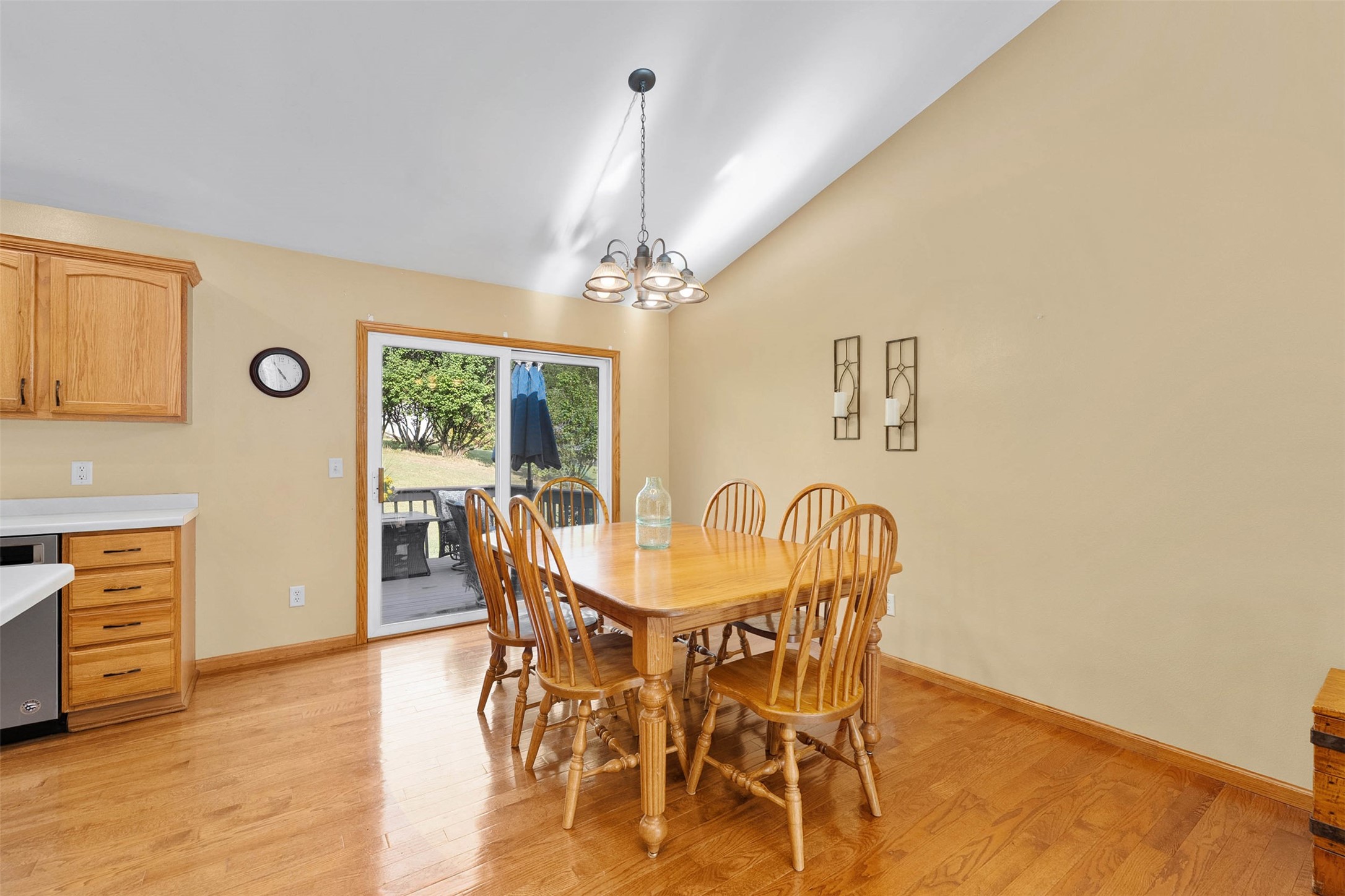221 La Mans Lane Property Photo 11
