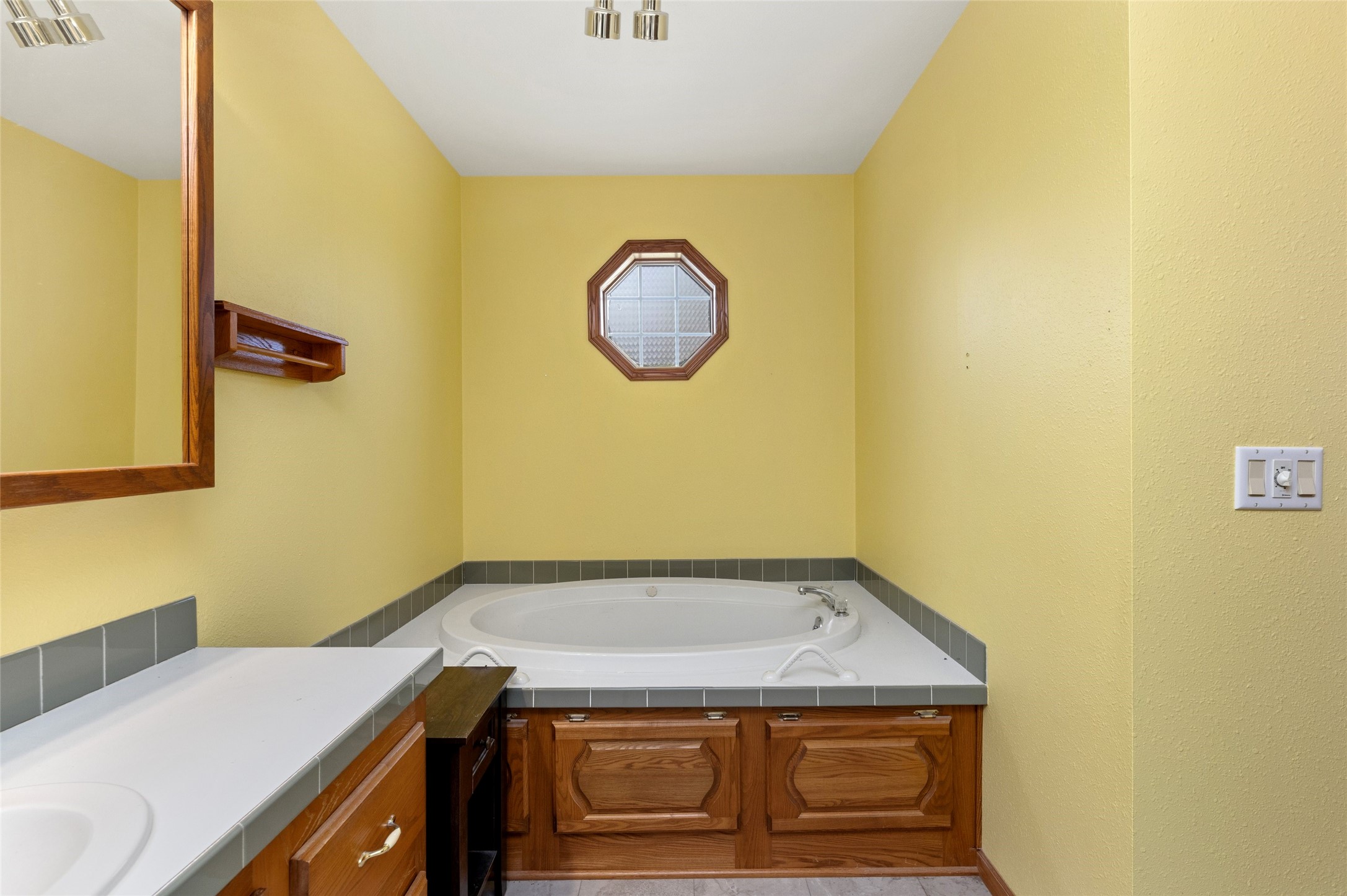 103 Whitespire Drive Property Photo 13