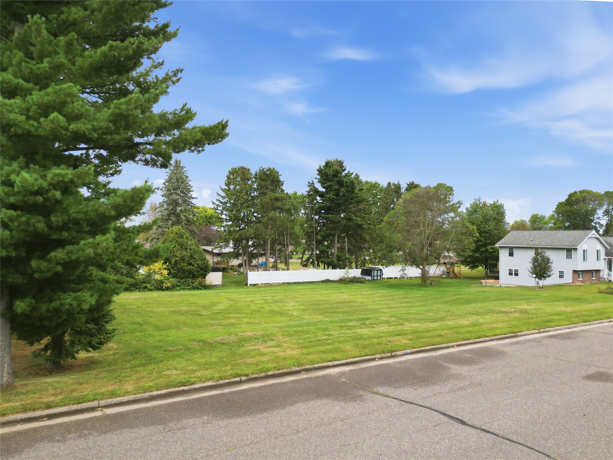 0 - Lot 4 5th Ave Property Photo 2