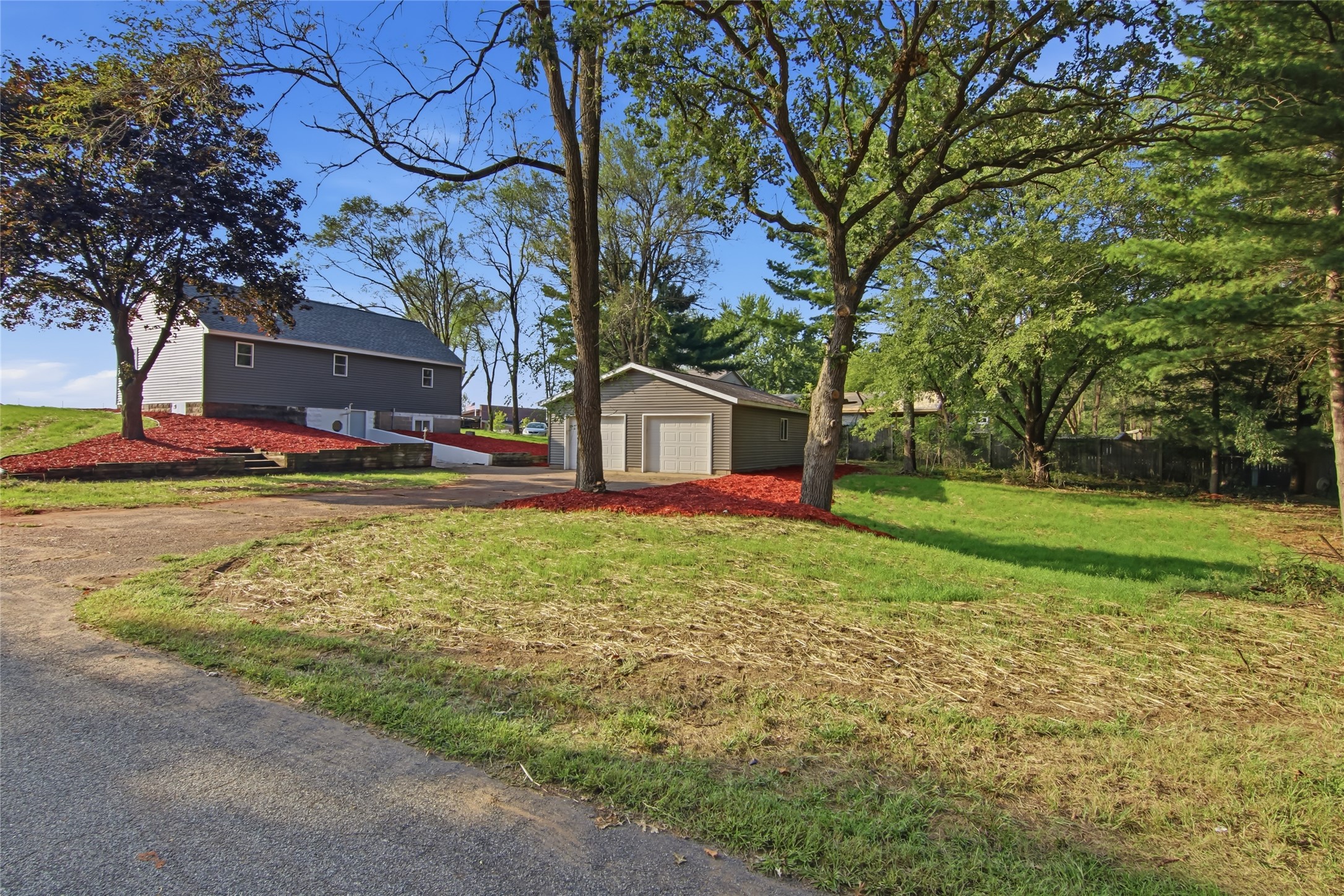3433 Starr Avenue Property Photo 26