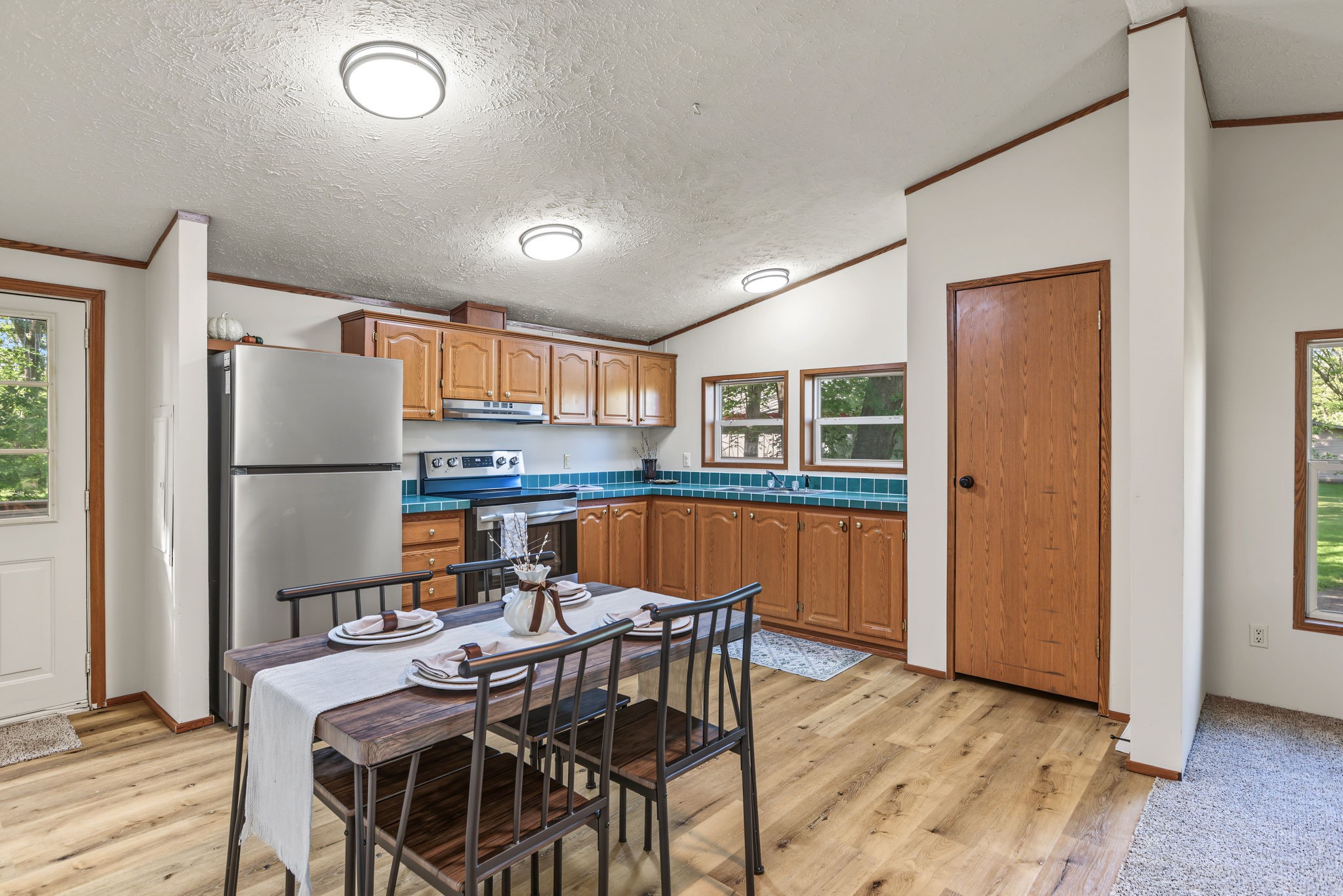3107 W Folsom Street Property Photo 14