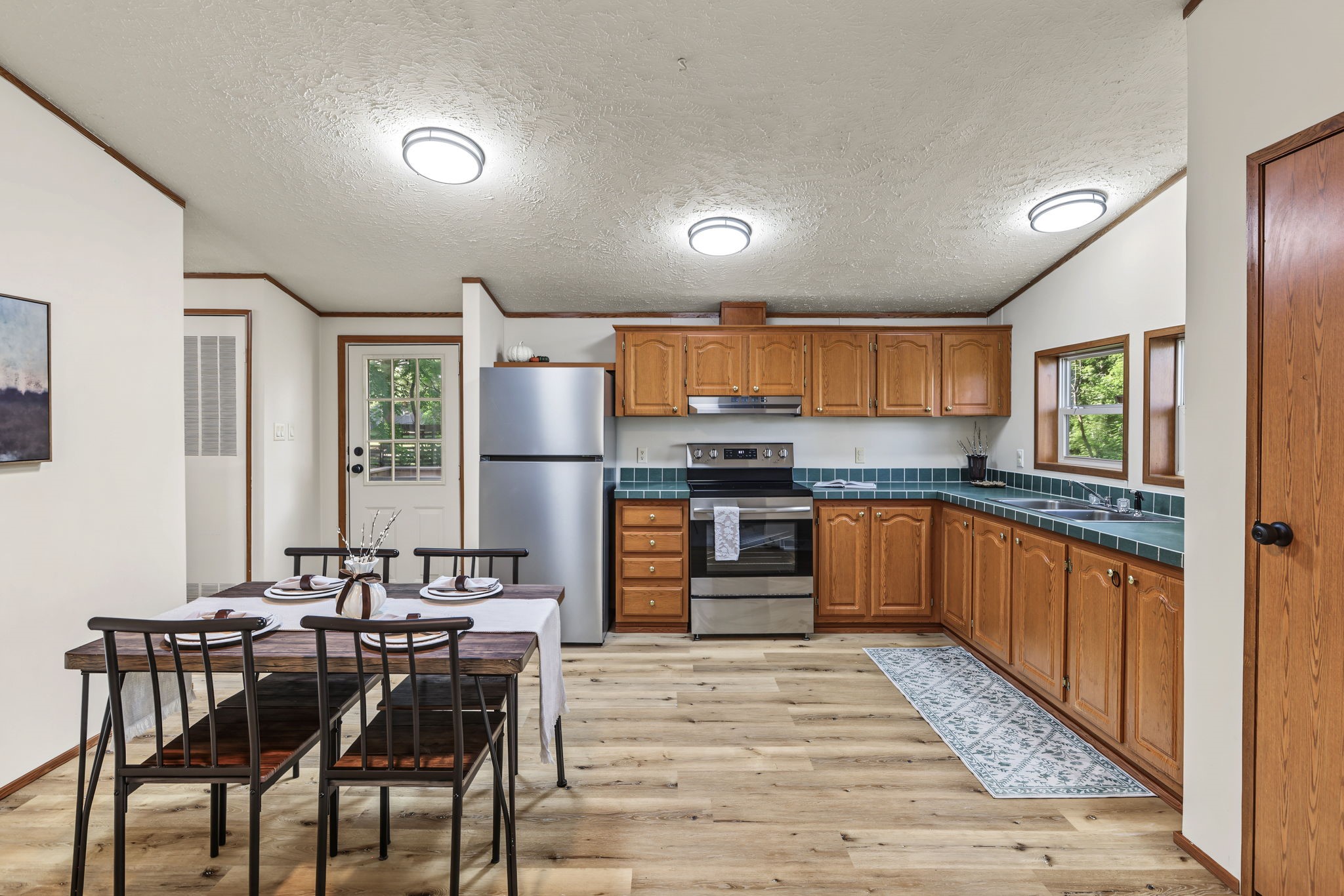 3107 W Folsom Street Property Photo 15