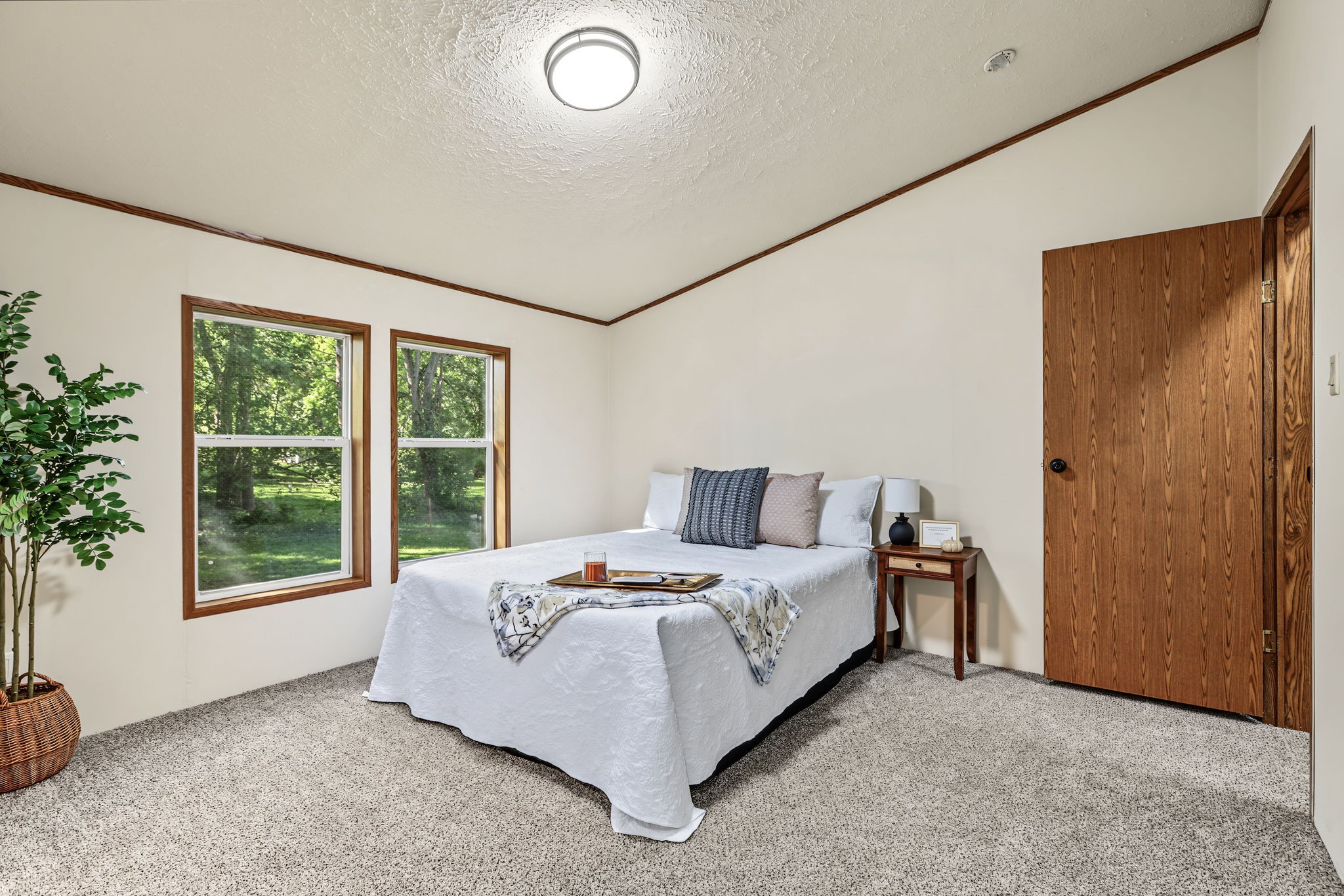 3107 W Folsom Street Property Photo 19