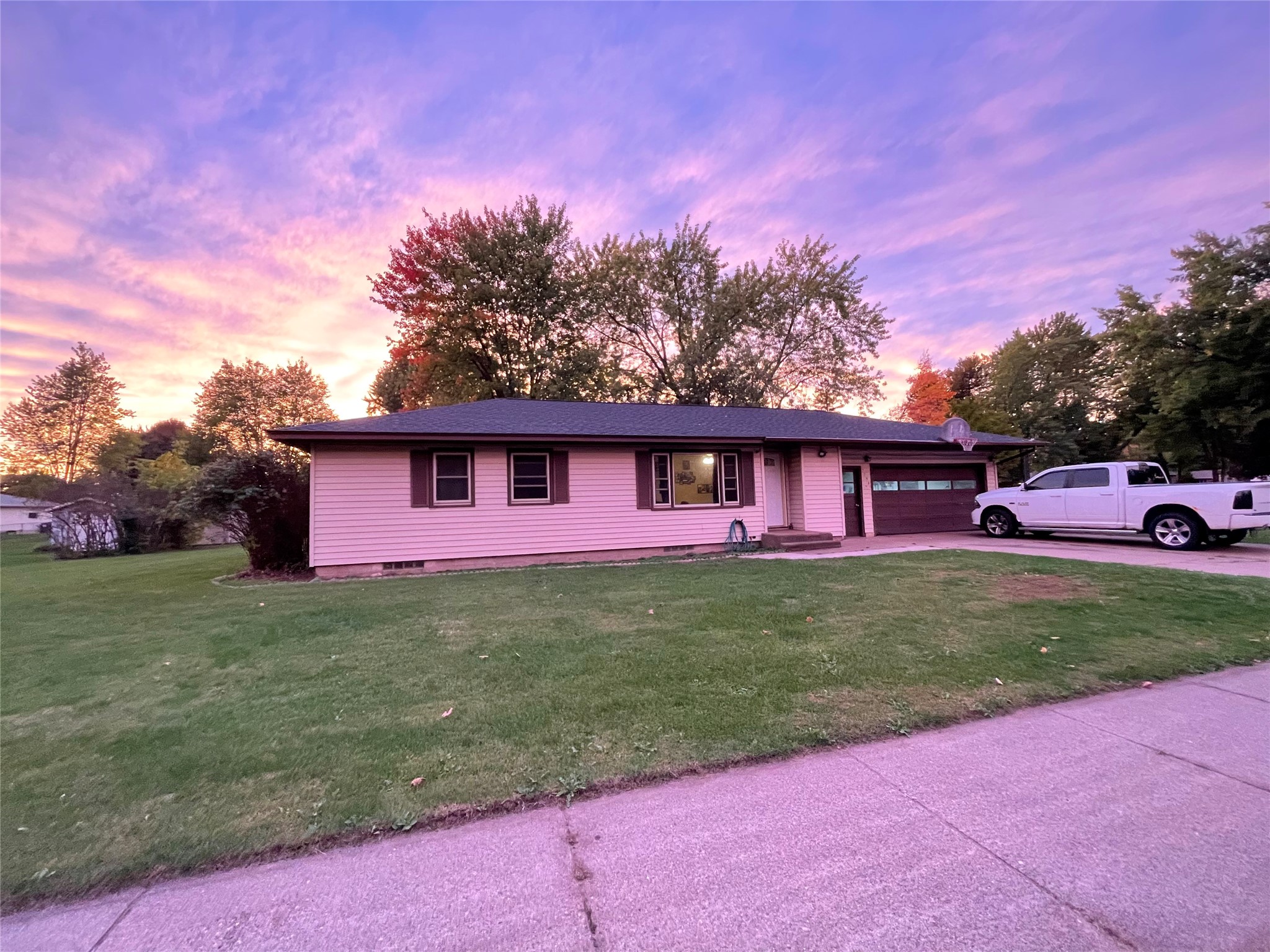 3336 Trimble Street Property Photo 4