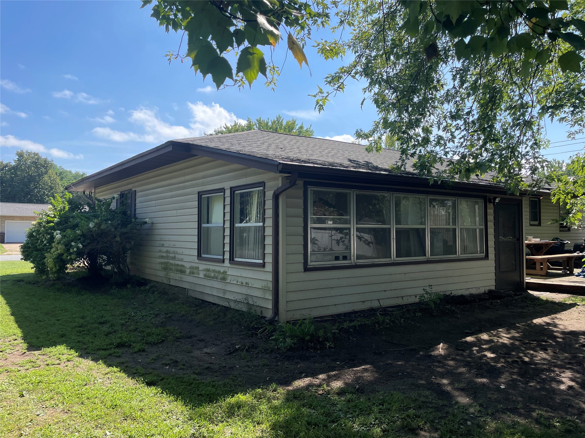 3336 Trimble Street Property Photo 6