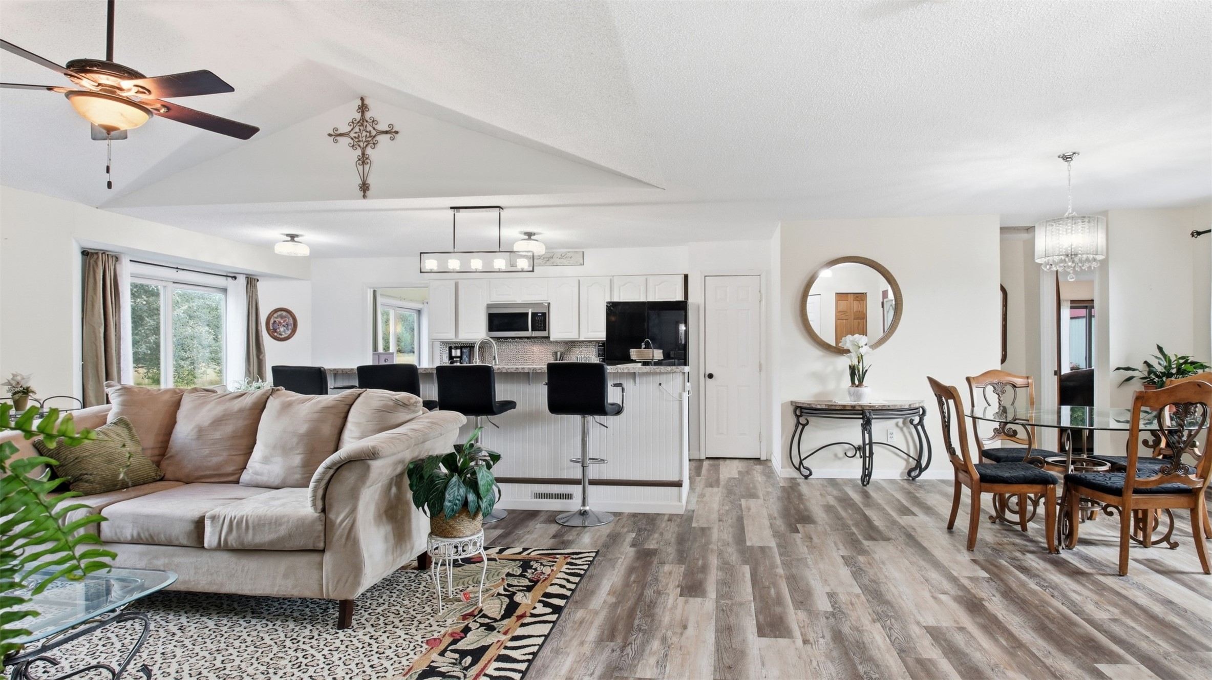 21898 175th Street Property Photo 8