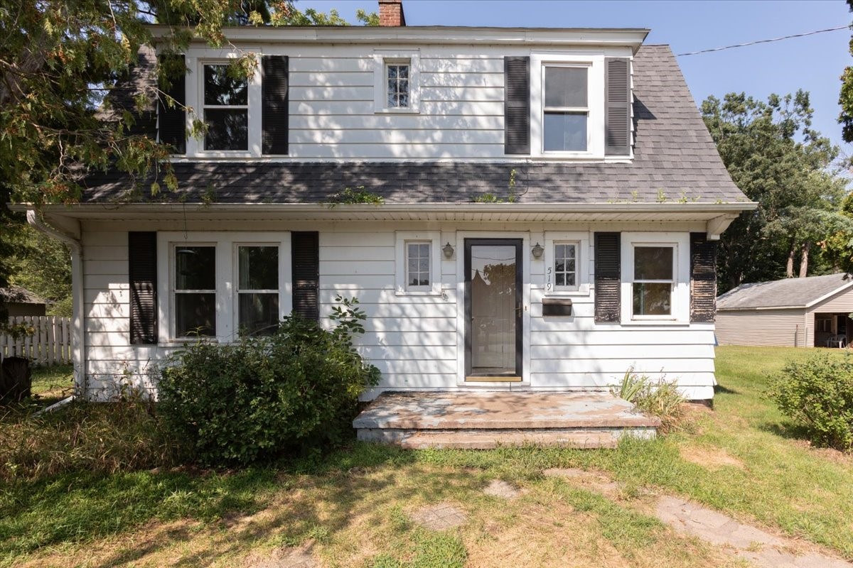 519 W 12th Avenue Property Photo 1