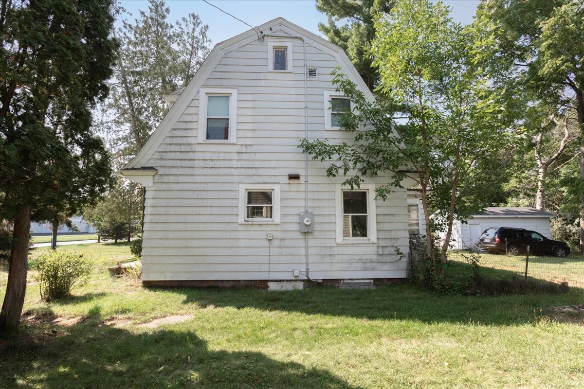 519 W 12th Avenue Property Photo 35