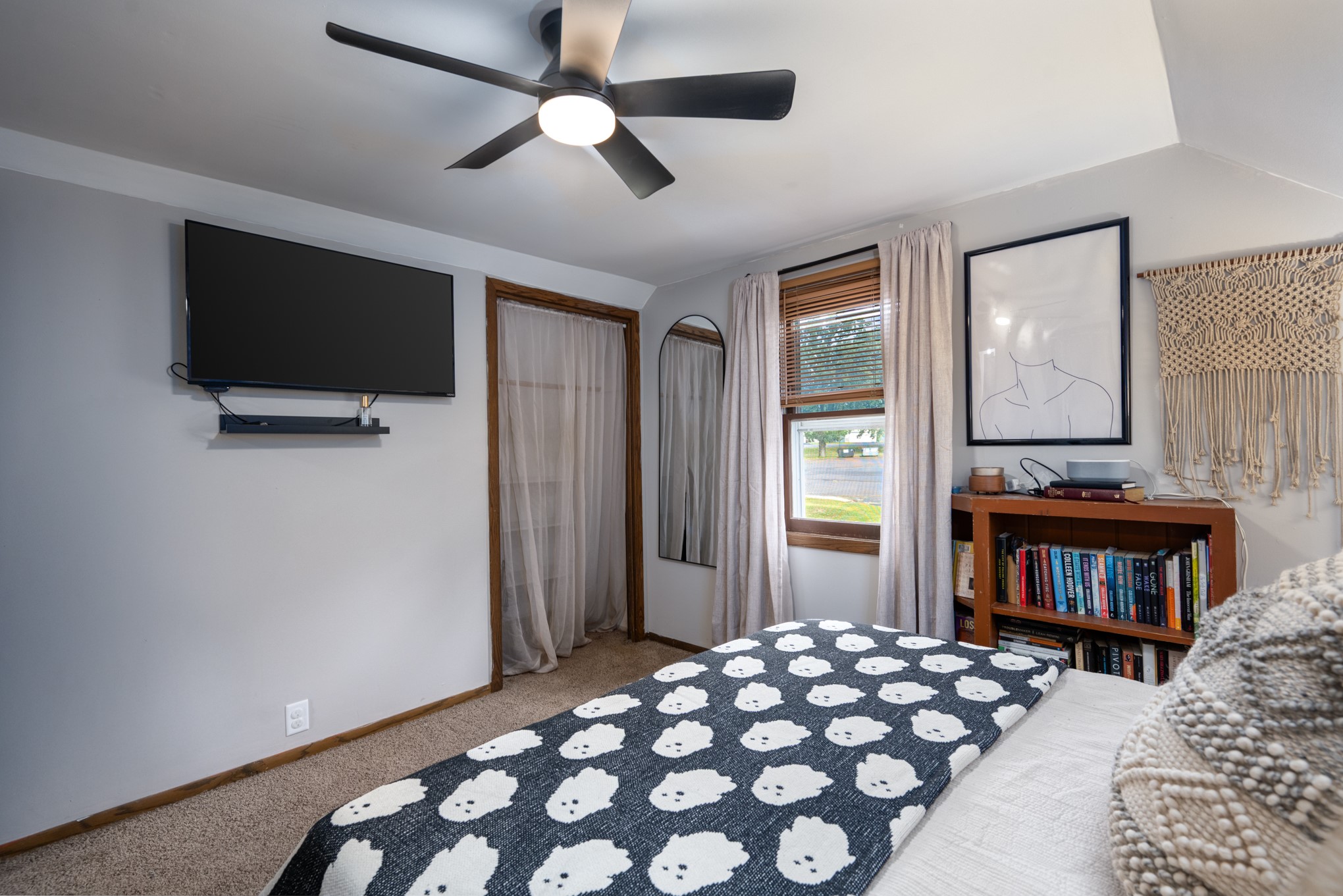 430 6th Avenue Property Photo 10