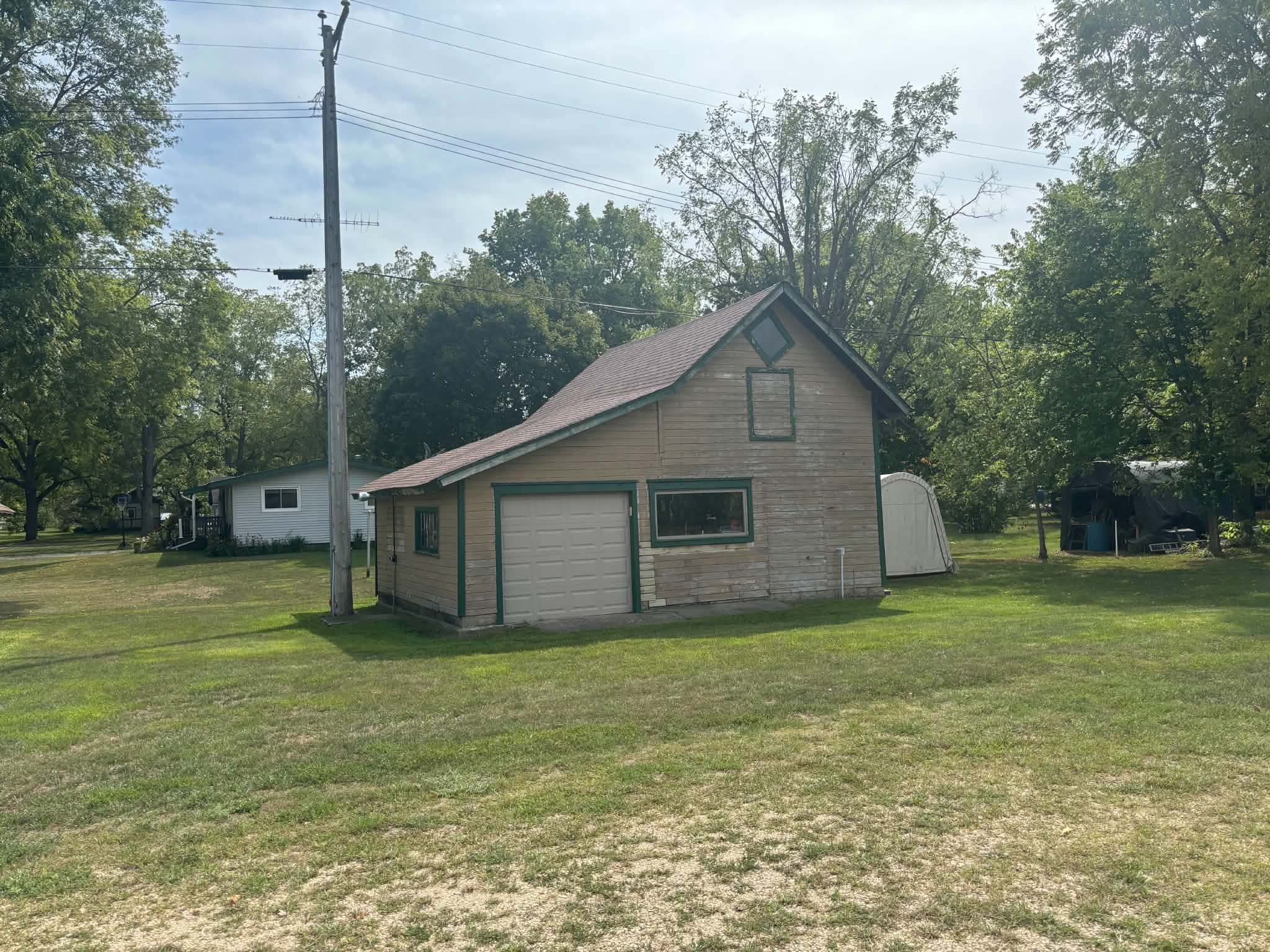 411 Prairie Street Property Photo 4