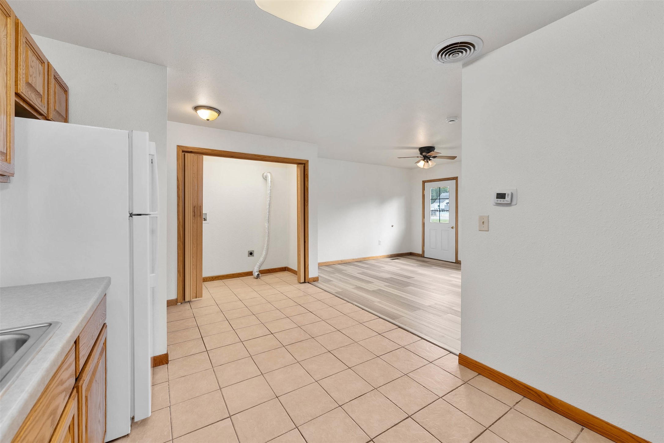 1013 Division Street 1-11 Property Photo 12