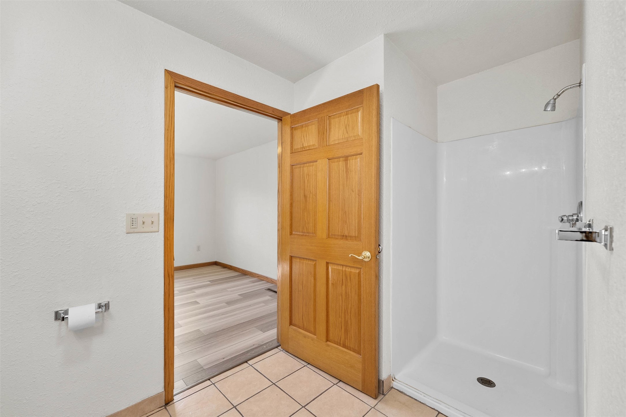 1013 Division Street 1-11 Property Photo 18