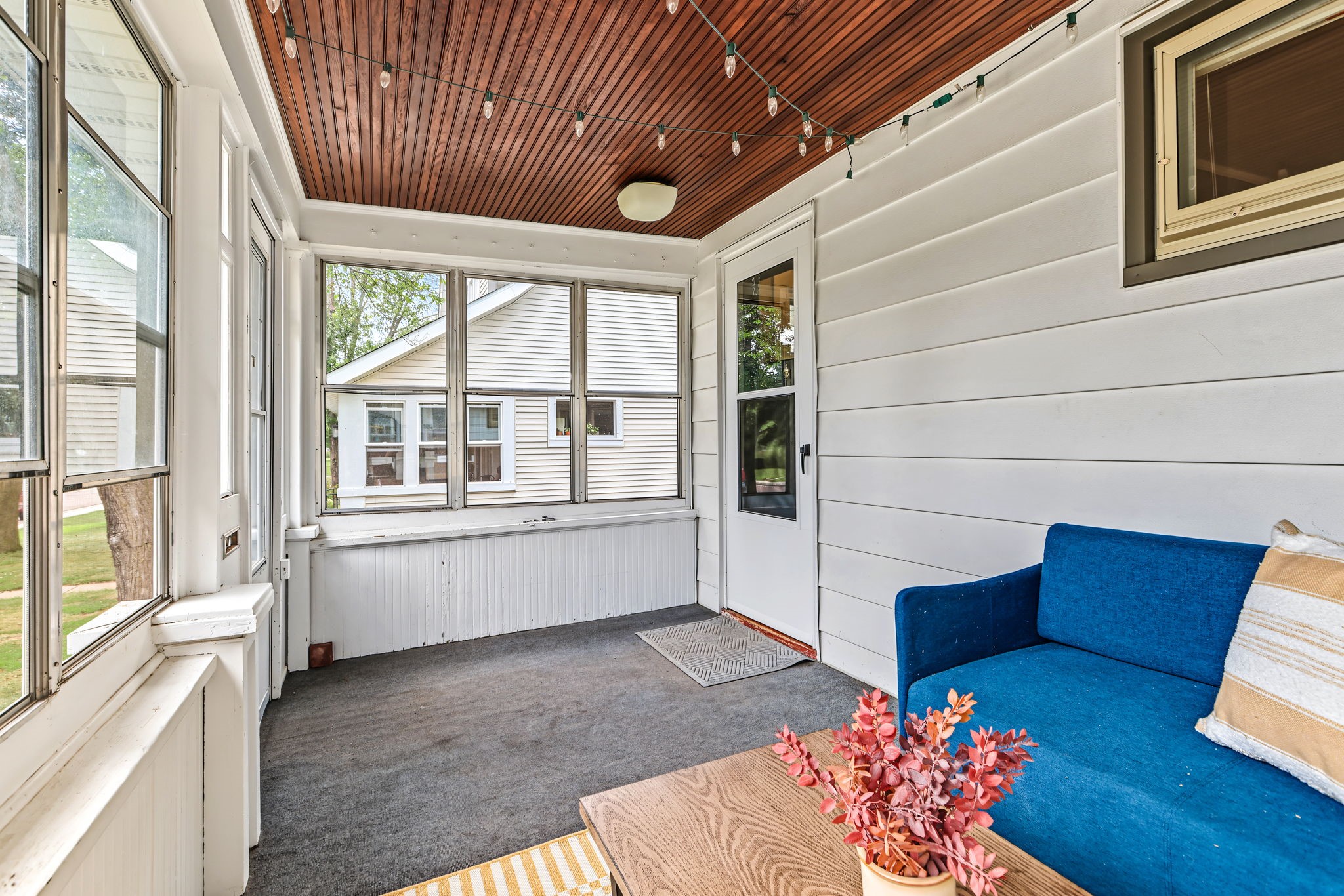 1616 Emery Street Property Photo 5