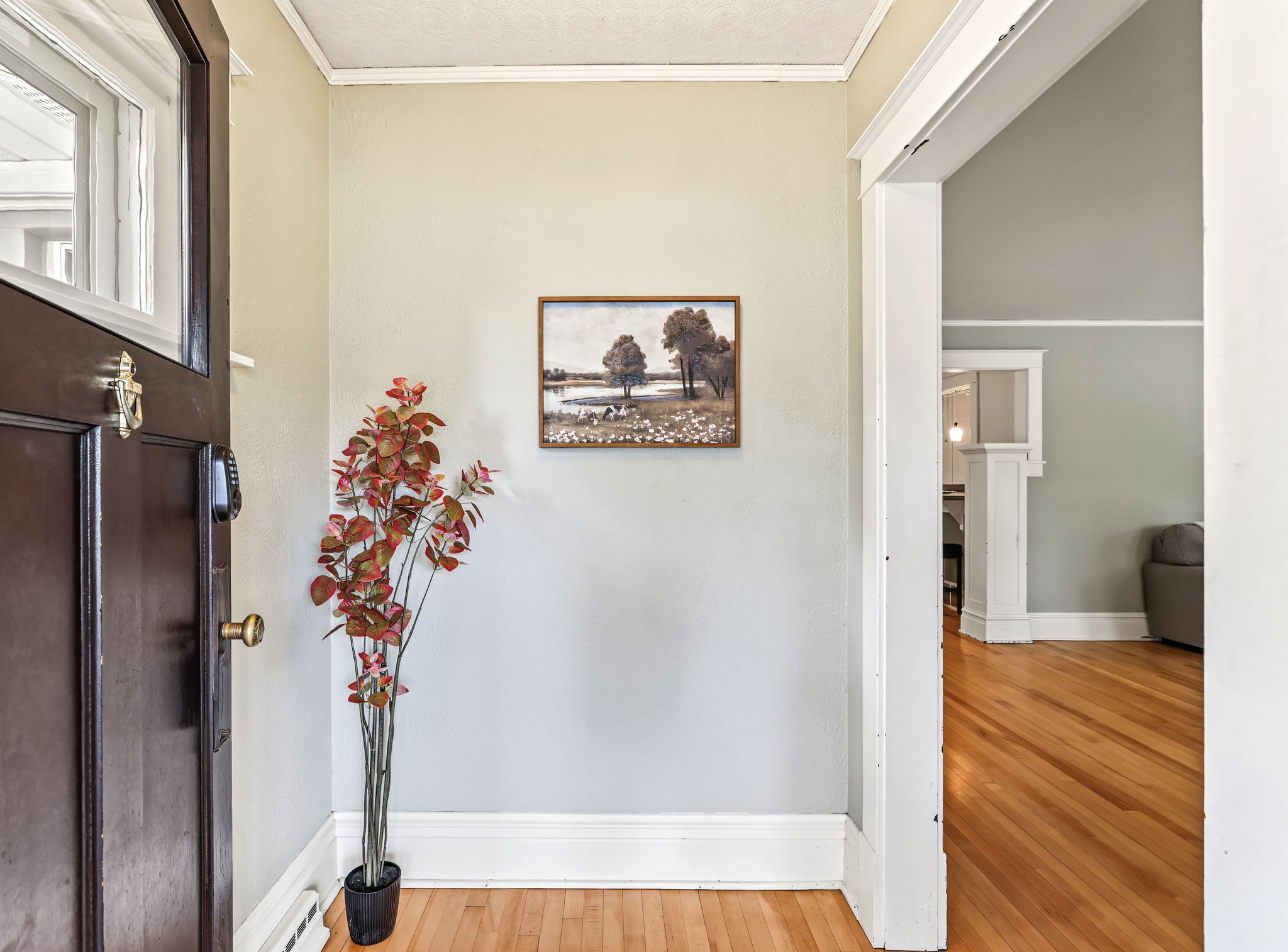 1616 Emery Street Property Photo 6
