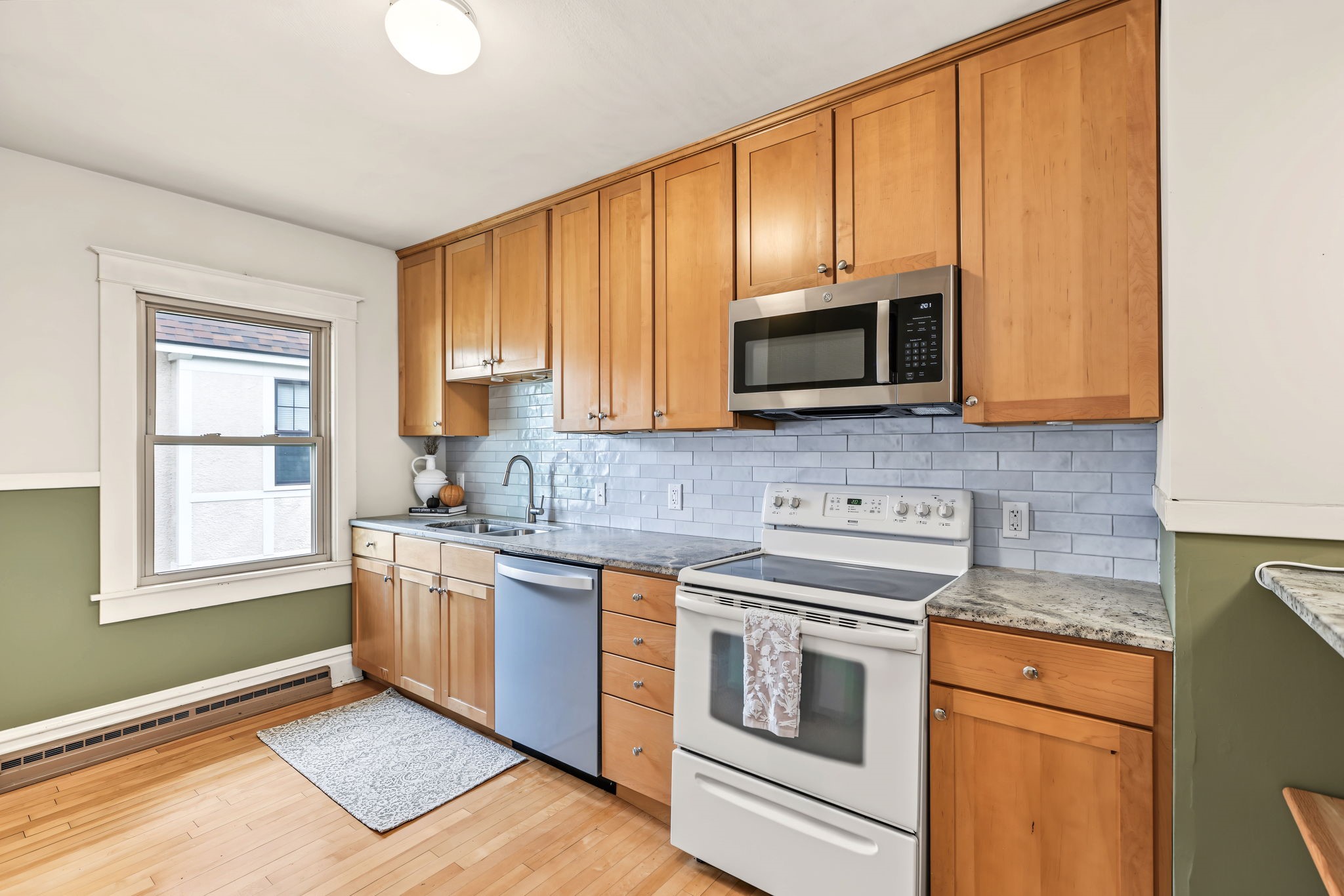 1616 Emery Street Property Photo 18